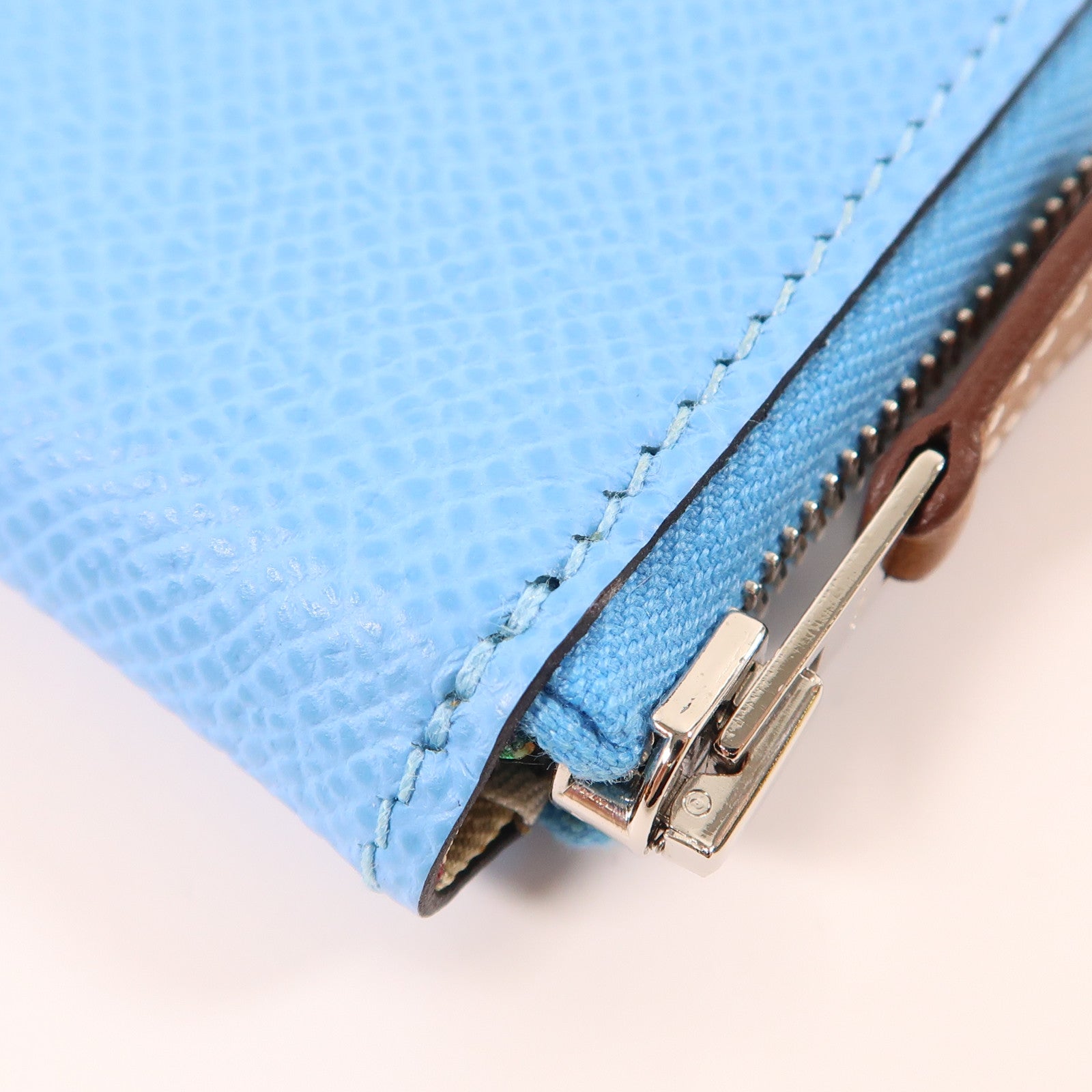 HERMES 【激減優惠】Epsom皮革Silk In Change Purse銀扣零錢包Bleu Celeste
