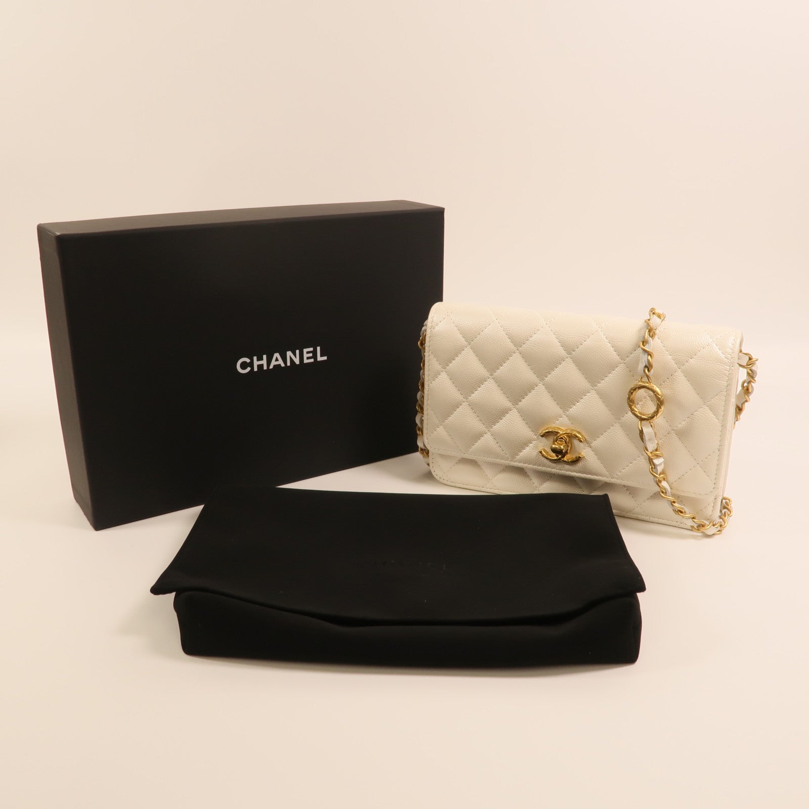 CHANEL 牛皮皮革WOC Wallet On Chain金扣鏈帶肩背袋