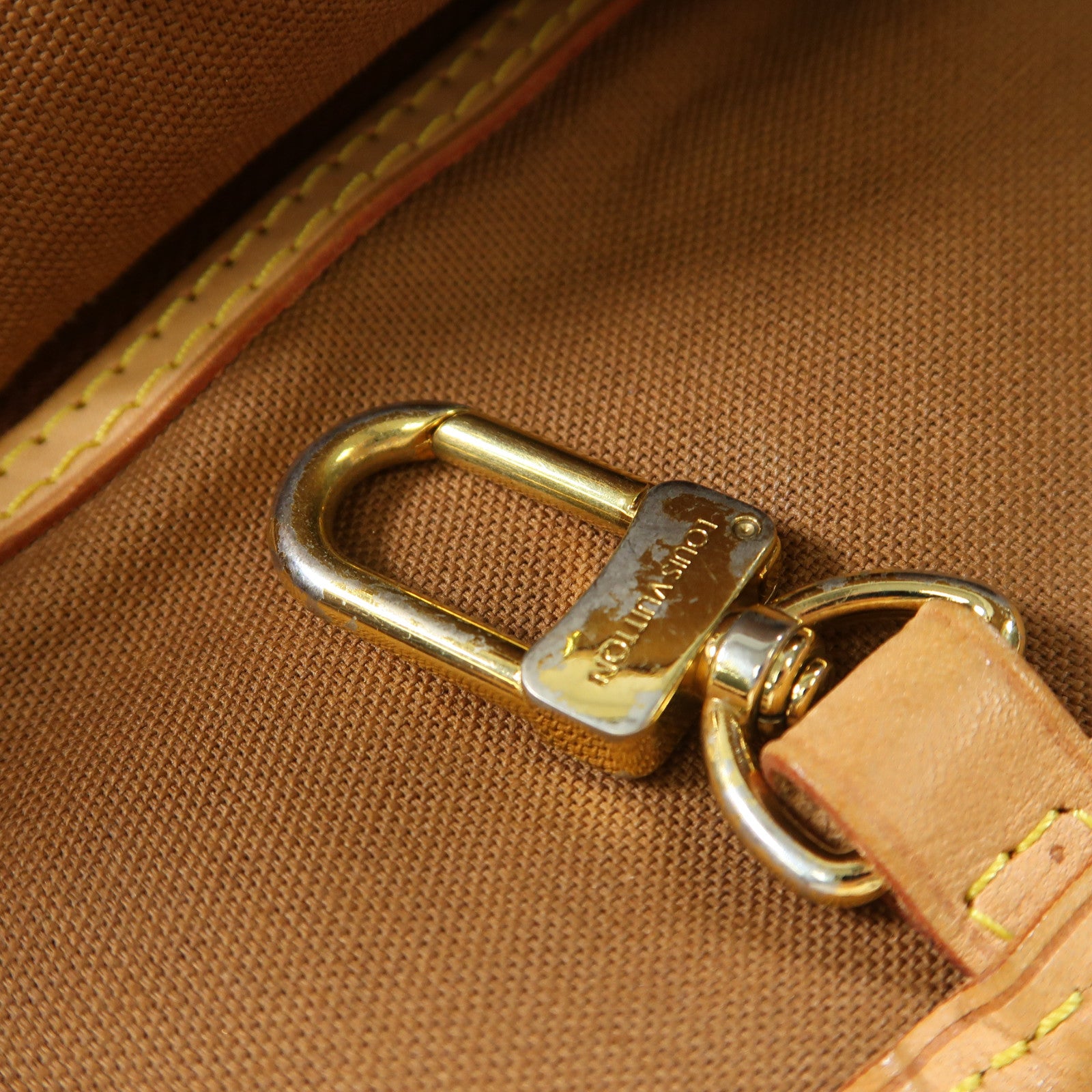 LOUIS VUITTON Monogram Batignolles Horizontal金扣肩背袋啡色