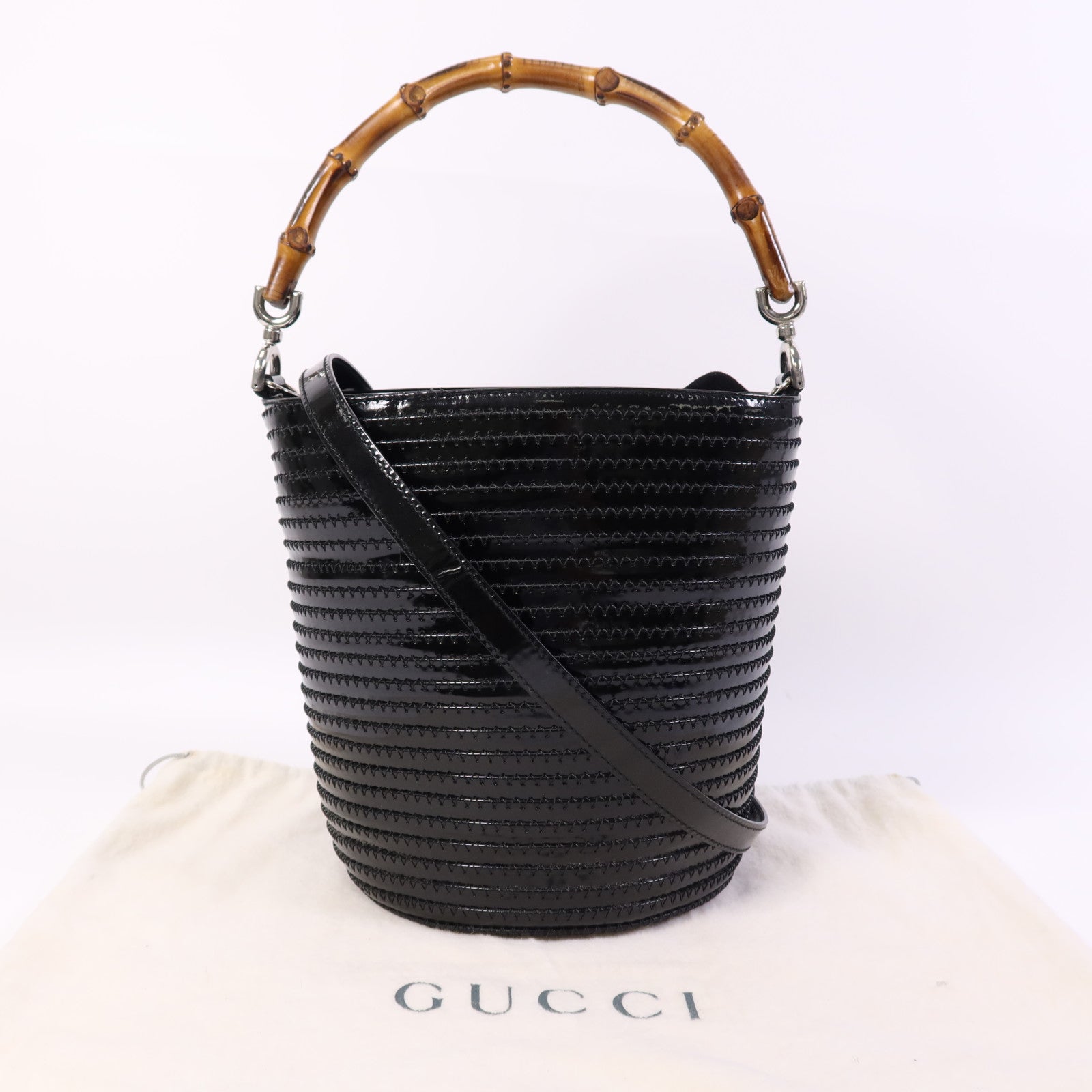 GUCCI 漆皮皮革Shoulder Bag銀扣肩背袋