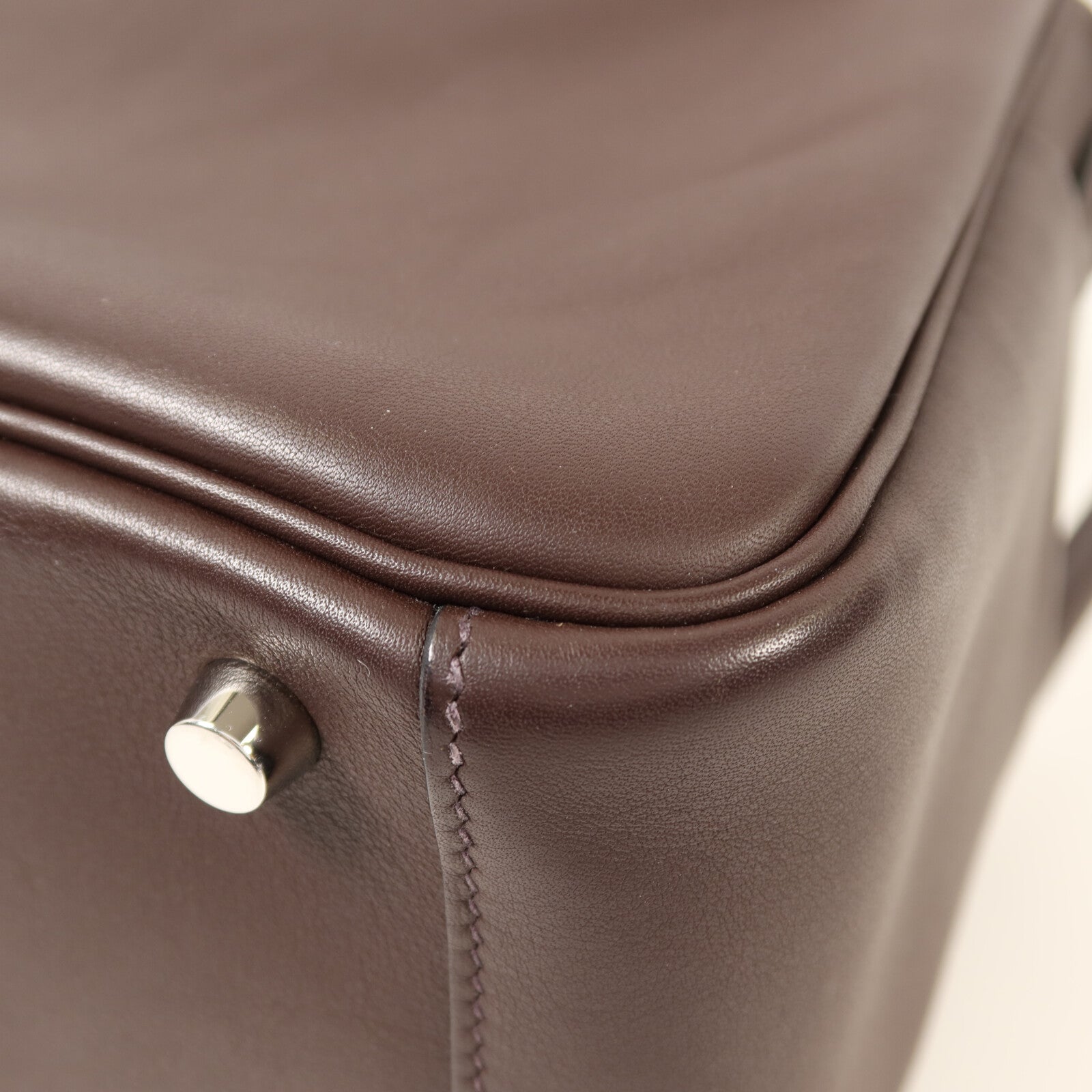 HERMES Swift皮革Lindy 26銀扣手挽肩背兩用袋Rouge Sellier/Bleu Saphir