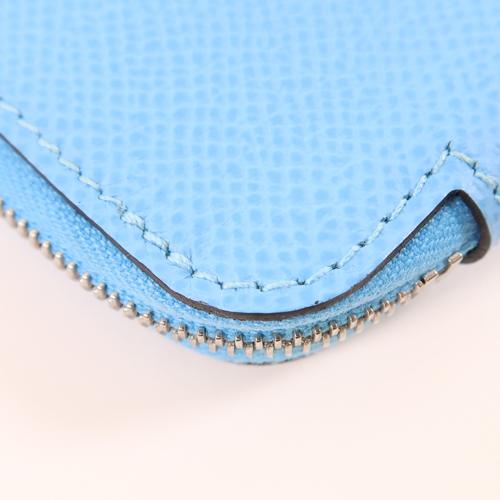 HERMES 【激減優惠】Epsom皮革Silk In Change Purse銀扣零錢包Bleu Celeste