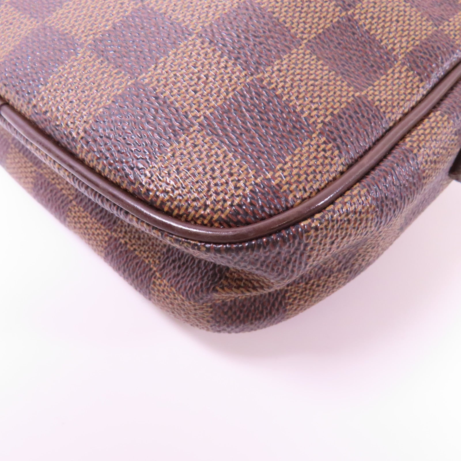 LOUIS VUITTON Damier Rift金扣肩背袋啡色