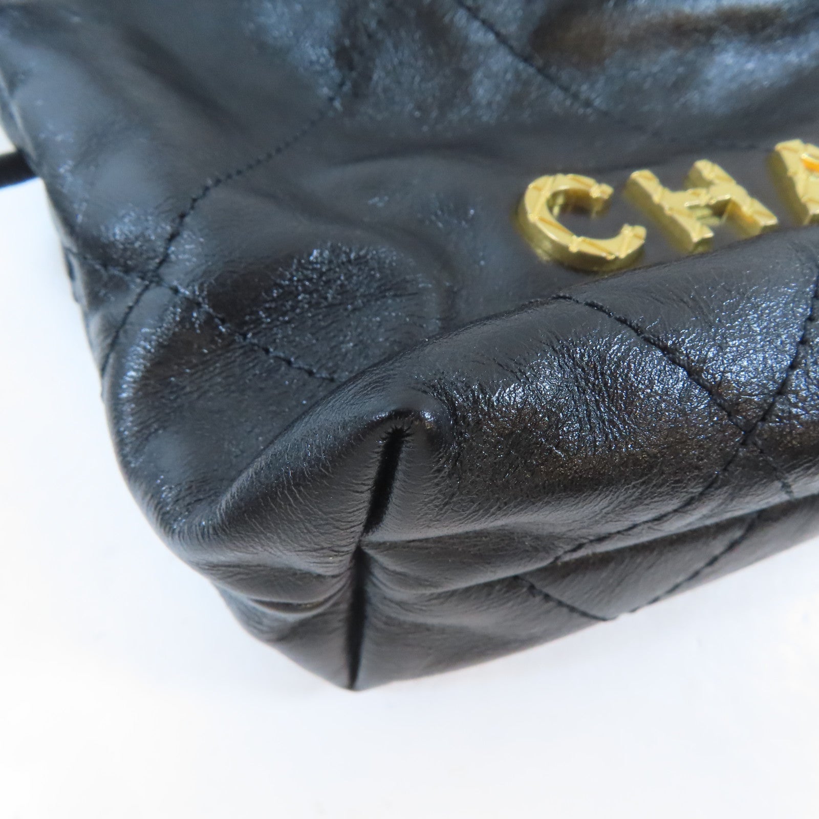 CHANEL 牛皮皮革Chanel 22 Mini金扣手挽肩背兩用袋黑色
