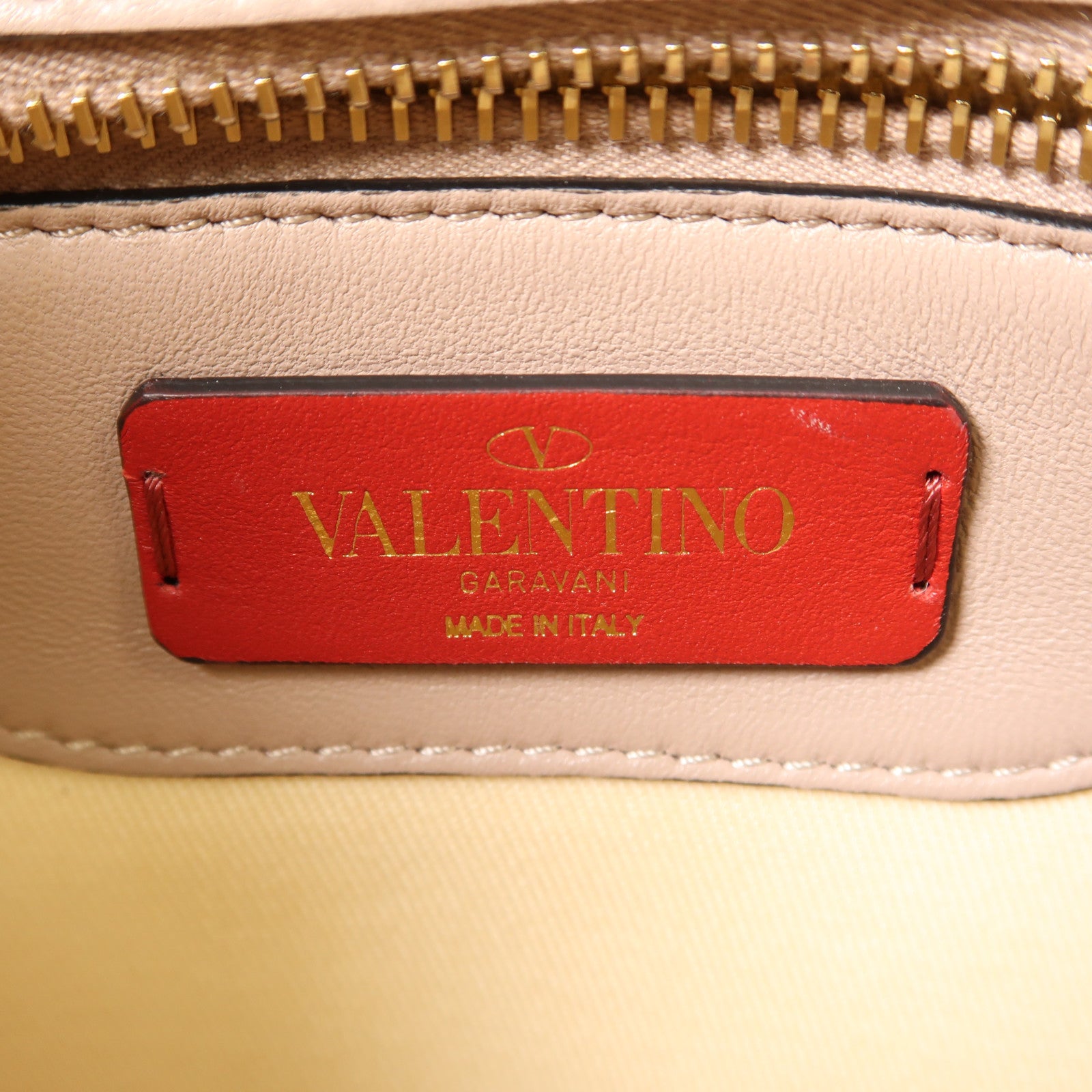 Valentino 牛皮皮革2 Way Bag金扣手挽肩背兩用袋米色/淺褐色
