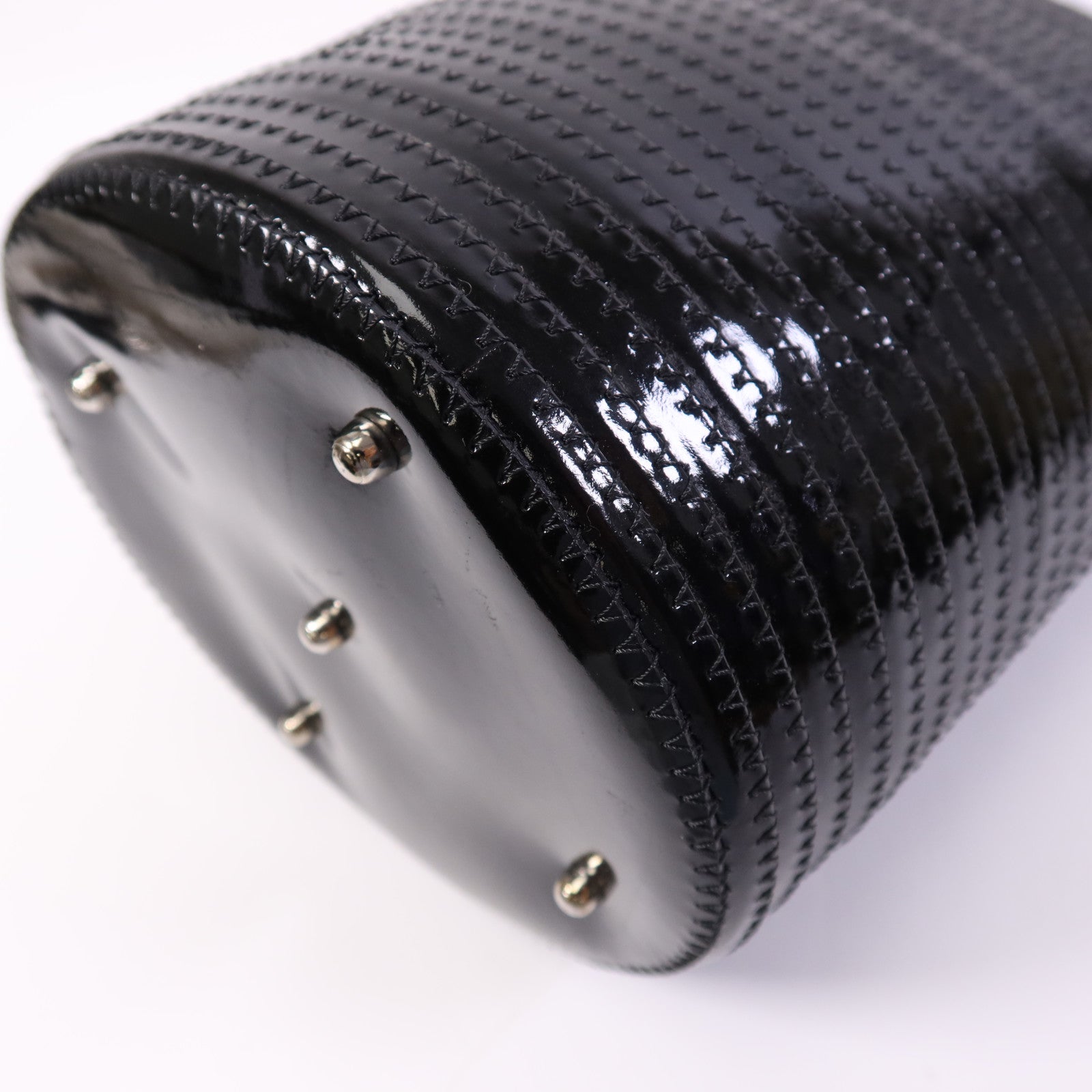 GUCCI 漆皮皮革Shoulder Bag銀扣肩背袋