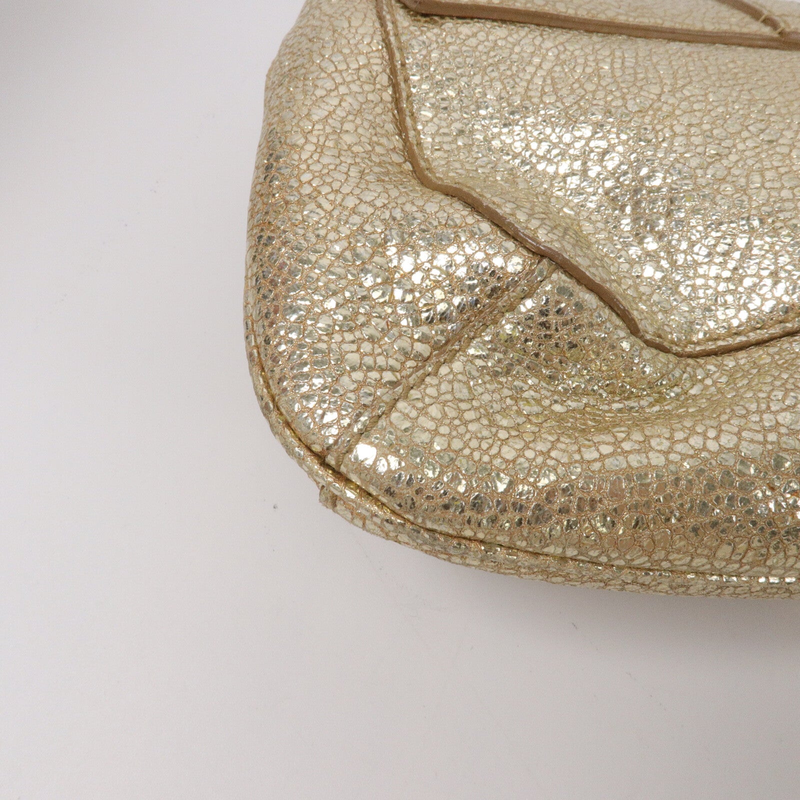 YVES SAINT LAURENT 牛皮皮革Shearling Flap Chain Shoulder Bag鏈帶肩背袋