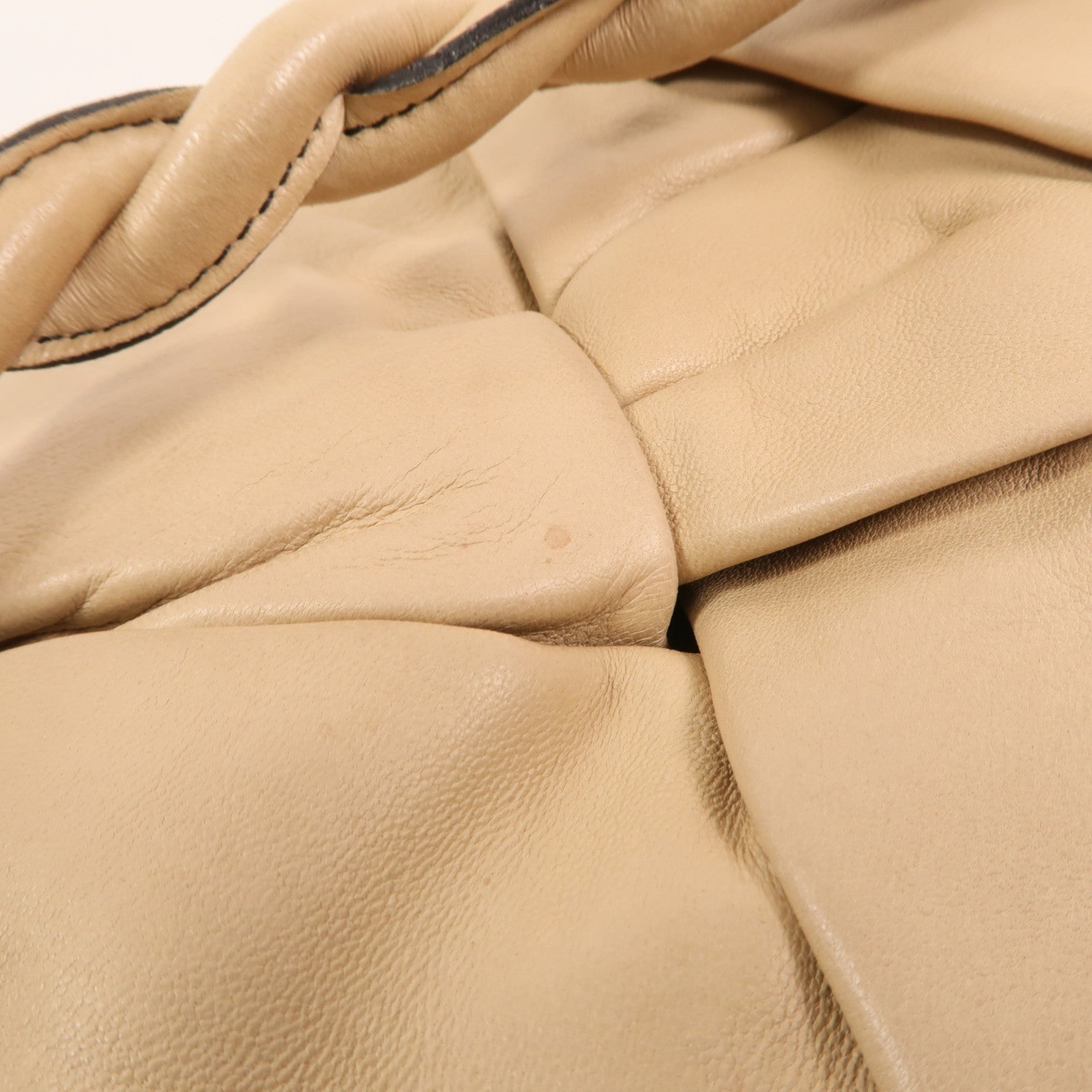 Valentino 羊皮皮革Shoulder Bag金扣肩背袋