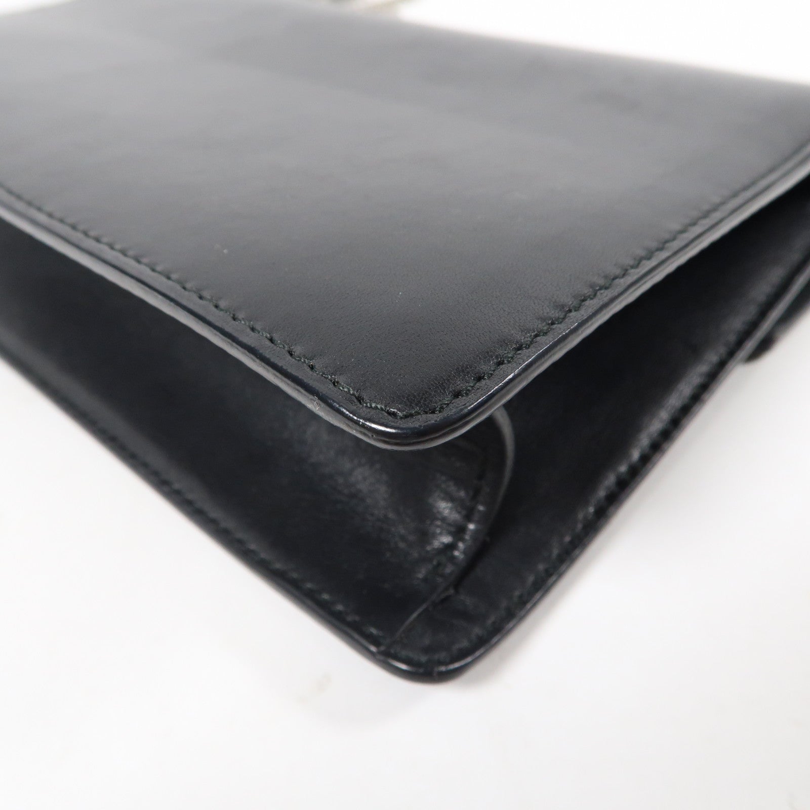 SAINT LAURENT 牛皮皮革Shoulder Bag銀扣鏈帶肩背袋黑色