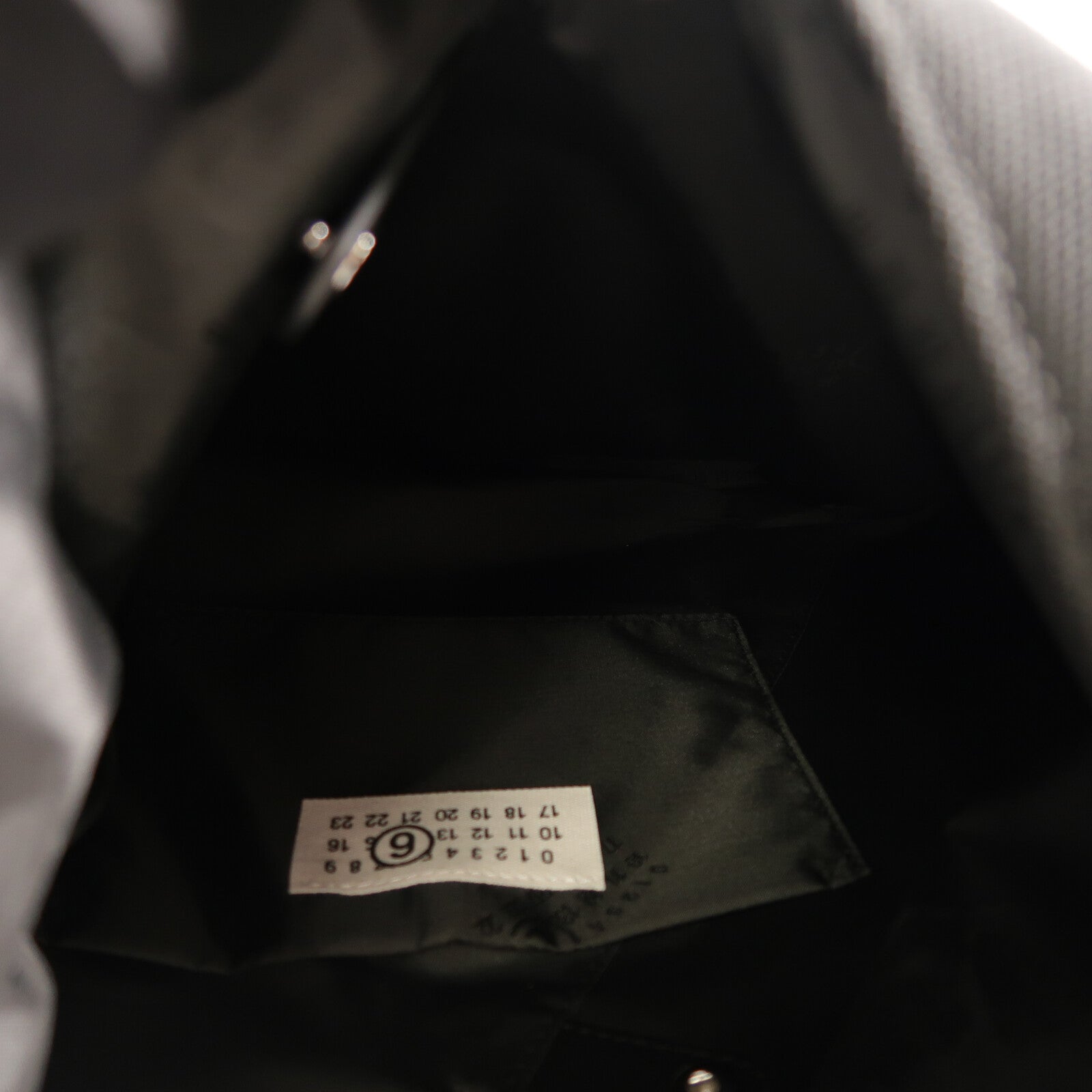 SELECTION 聚酯纖維/牛皮皮革MM6 Classic Japanese Bag S肩背袋