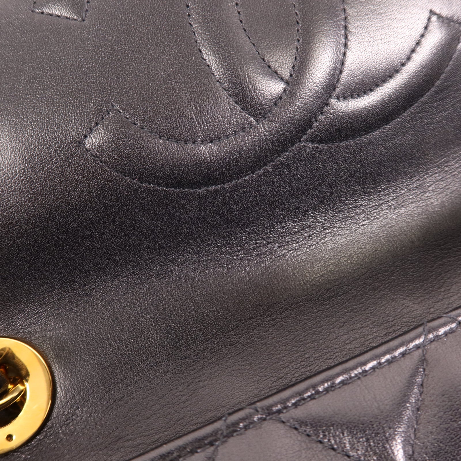 CHANEL 牛皮皮革Vintage Classic Flap Bag金扣鏈帶肩背袋