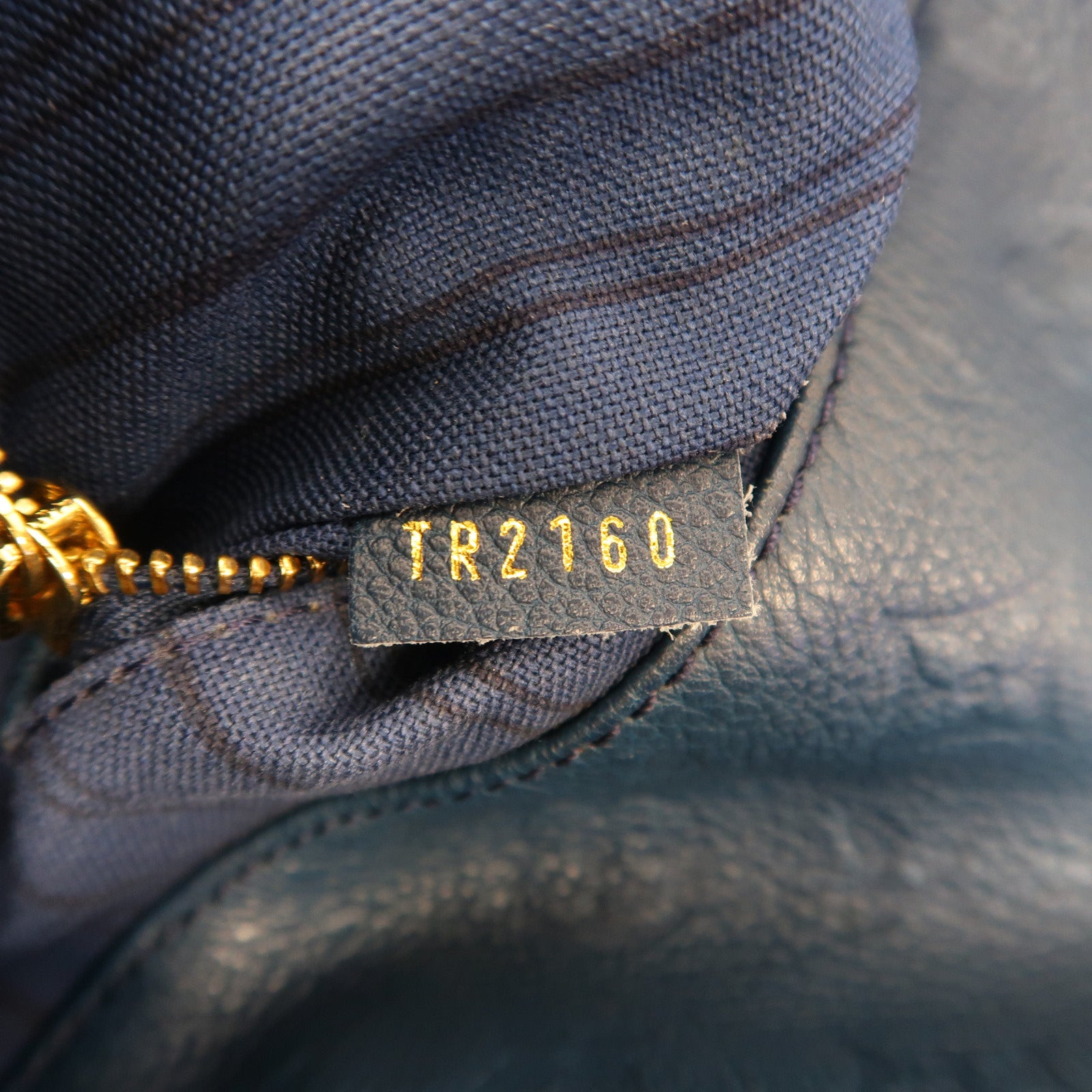 LOUIS VUITTON Monogram Empreinte Artsy MM金扣手挽袋藍色