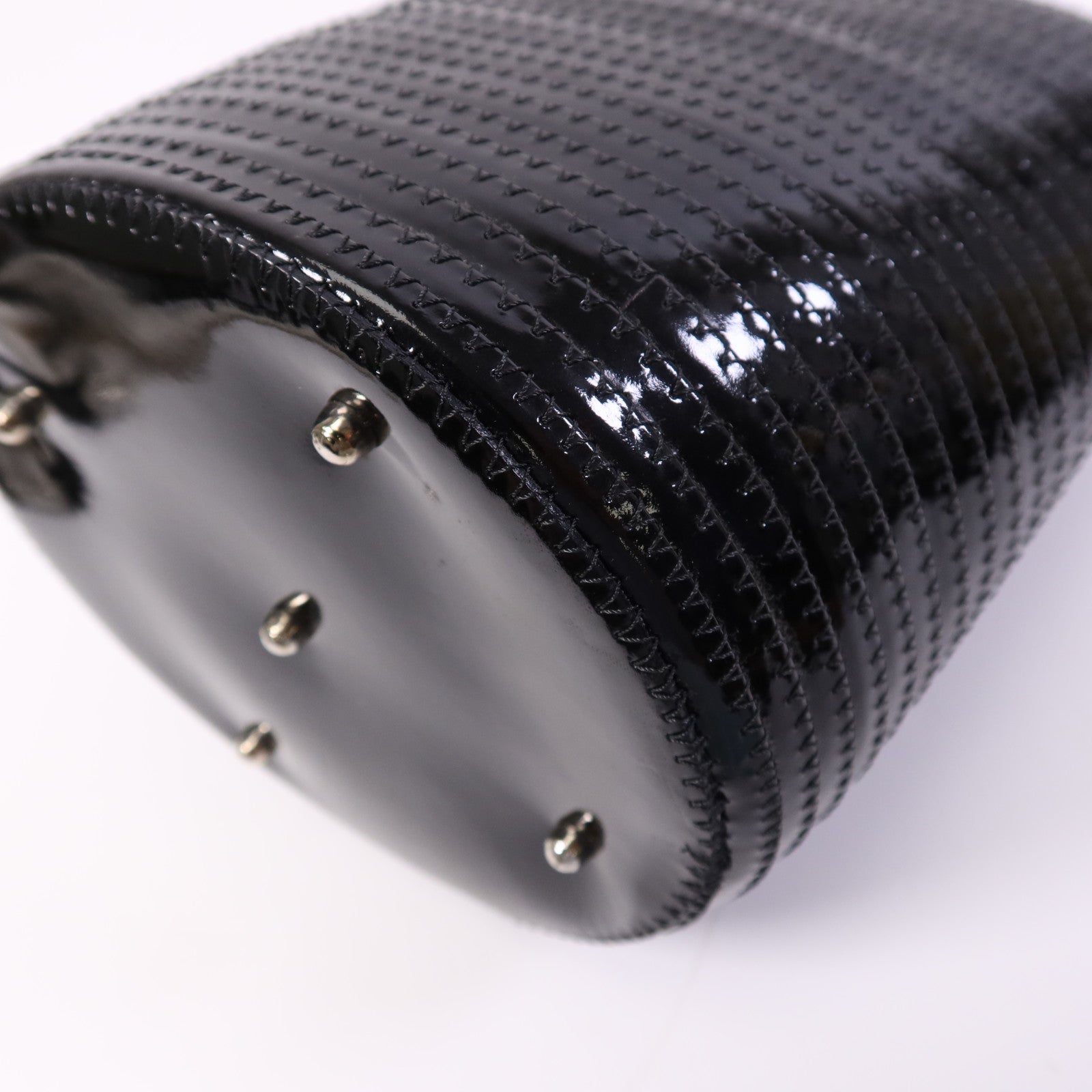 GUCCI 漆皮皮革Shoulder Bag銀扣肩背袋