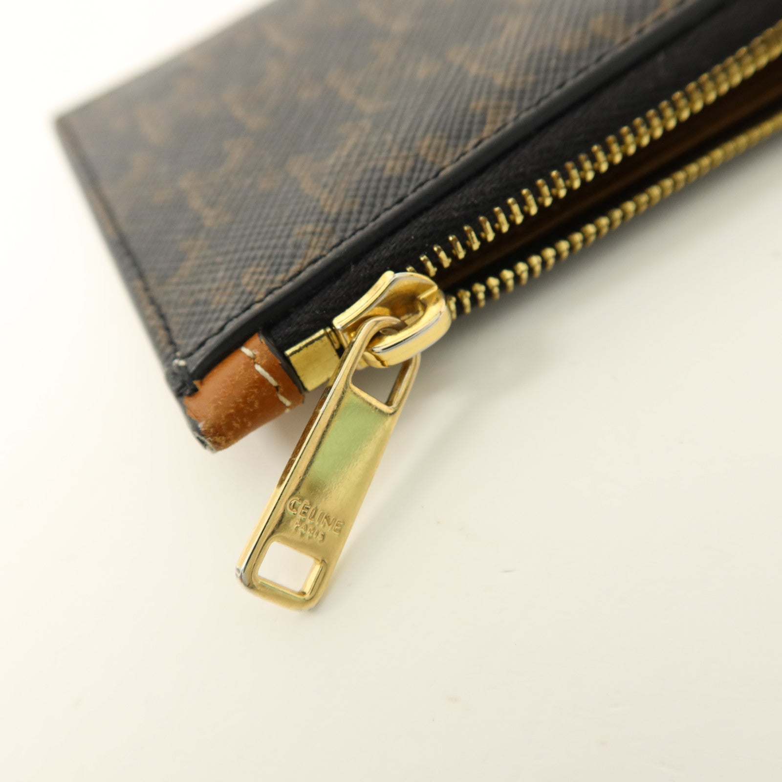 CELINE 塗層帆布/牛皮皮革Zipped Compact Card Holder卡片套