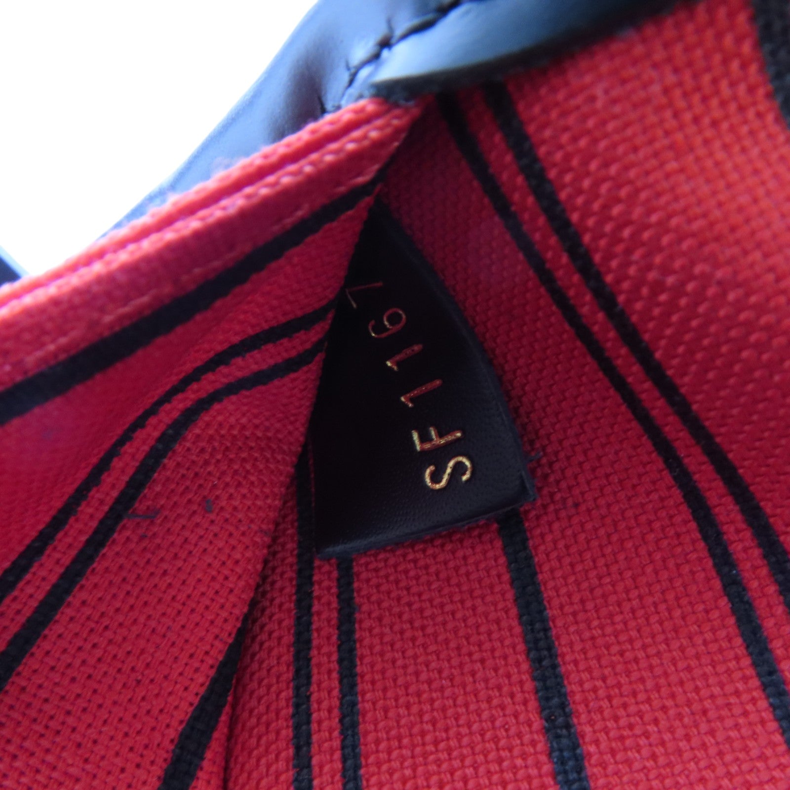 LOUIS VUITTON Monogram World Tour Neverfull金扣肩背袋