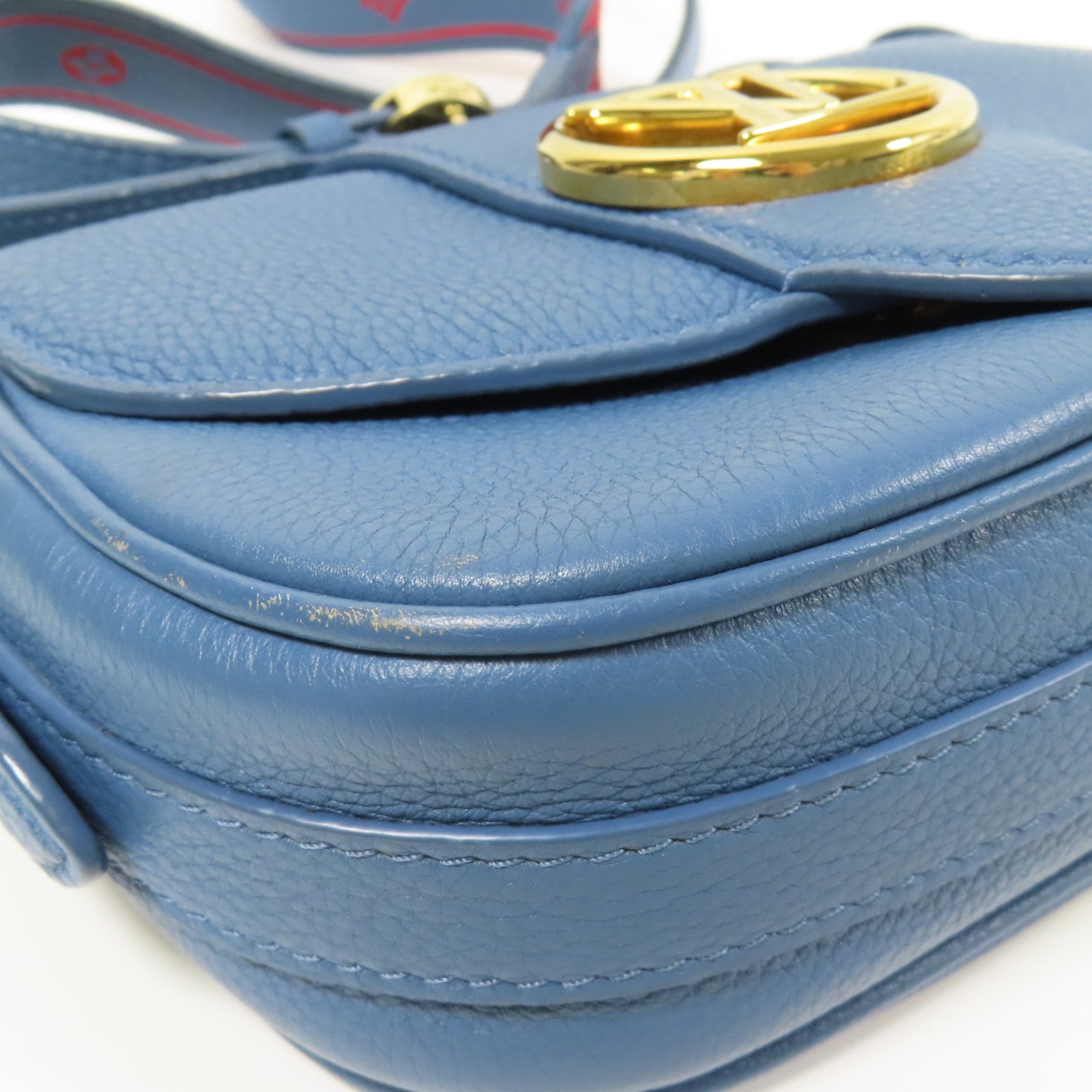 LOUIS VUITTON 牛皮皮革Pont 9 Soft PM金扣肩背袋