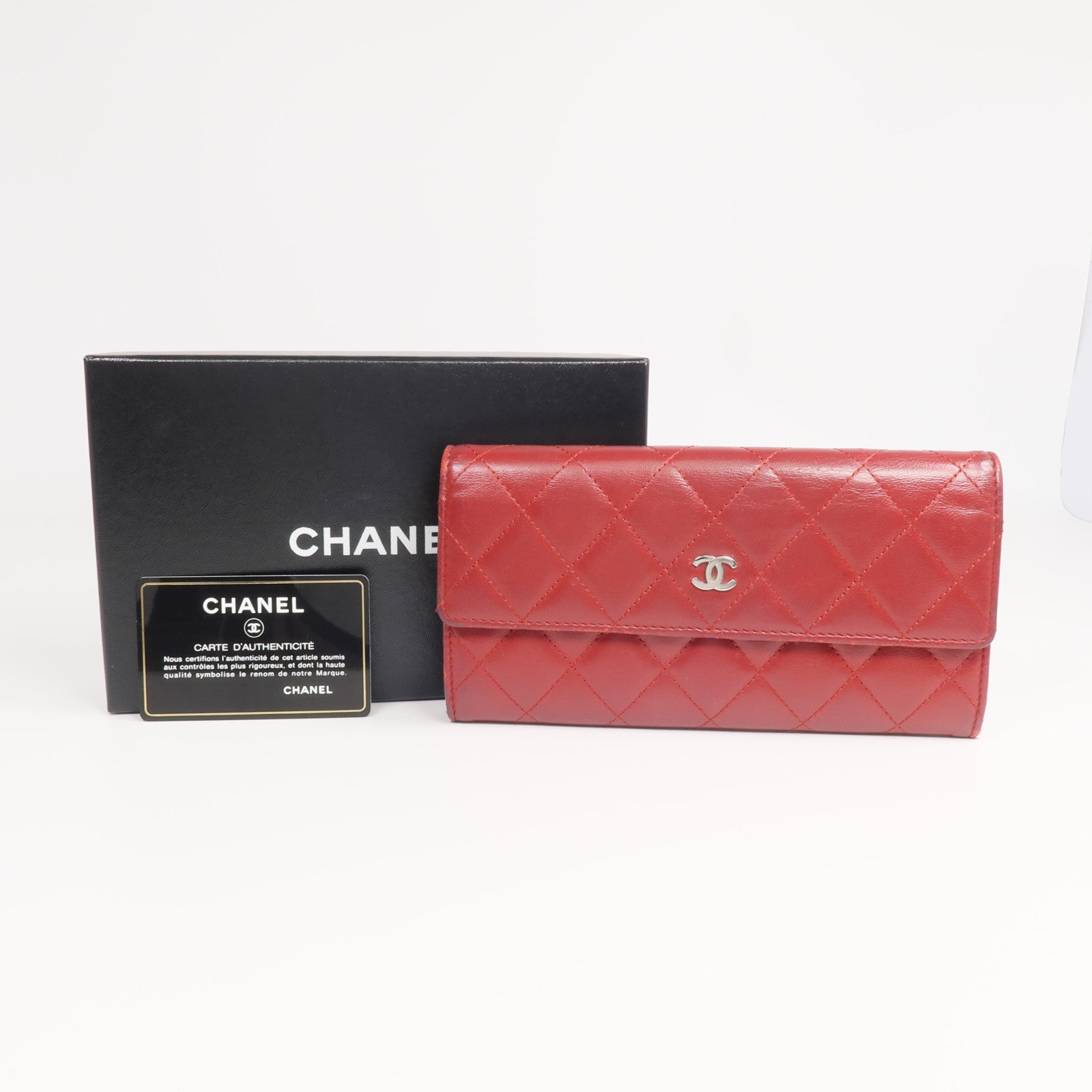 CHANEL 【激減優惠】羊皮皮革Long Wallet銀扣長錢包