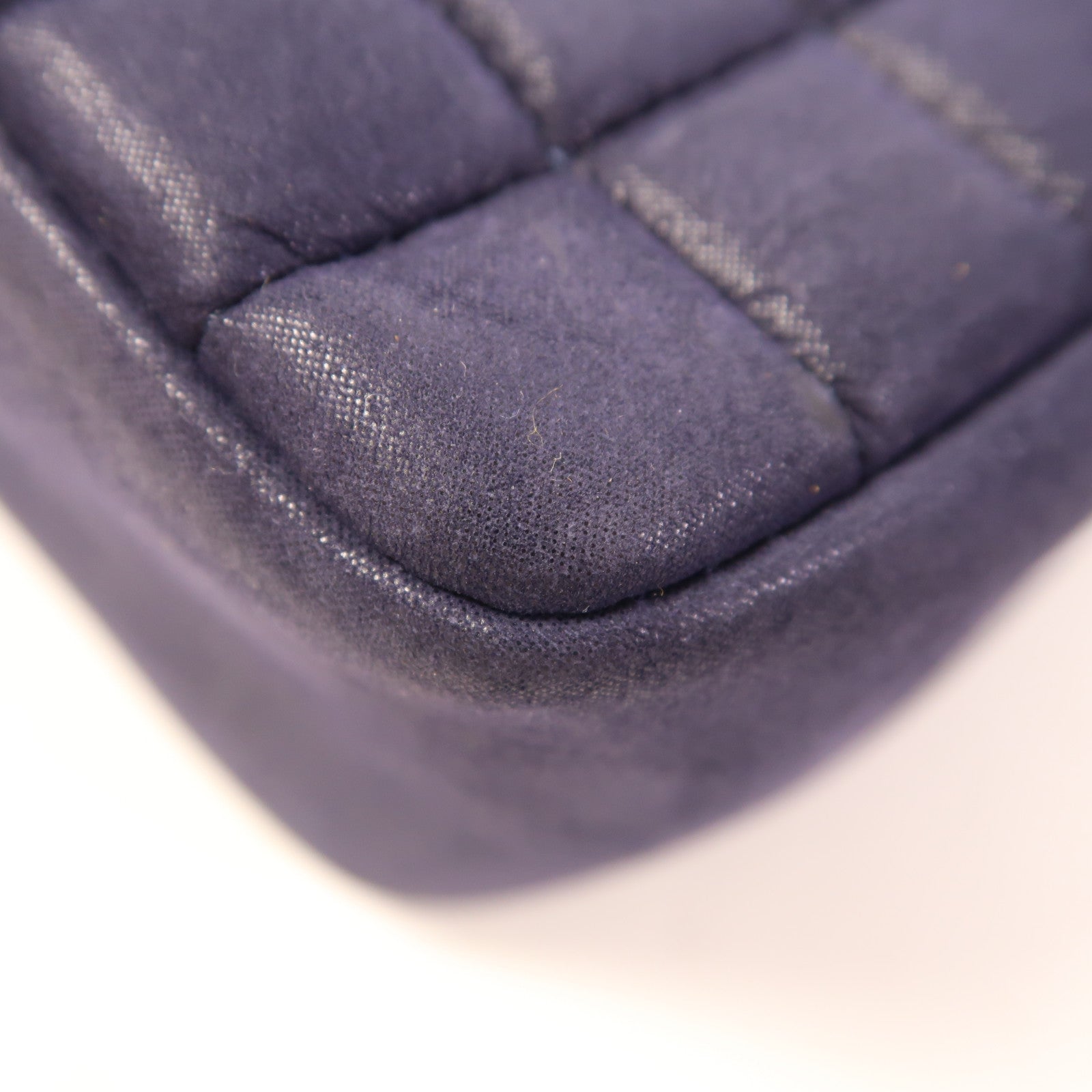 CHANEL 牛皮皮革Chain Shoulder Bag銀扣肩背袋