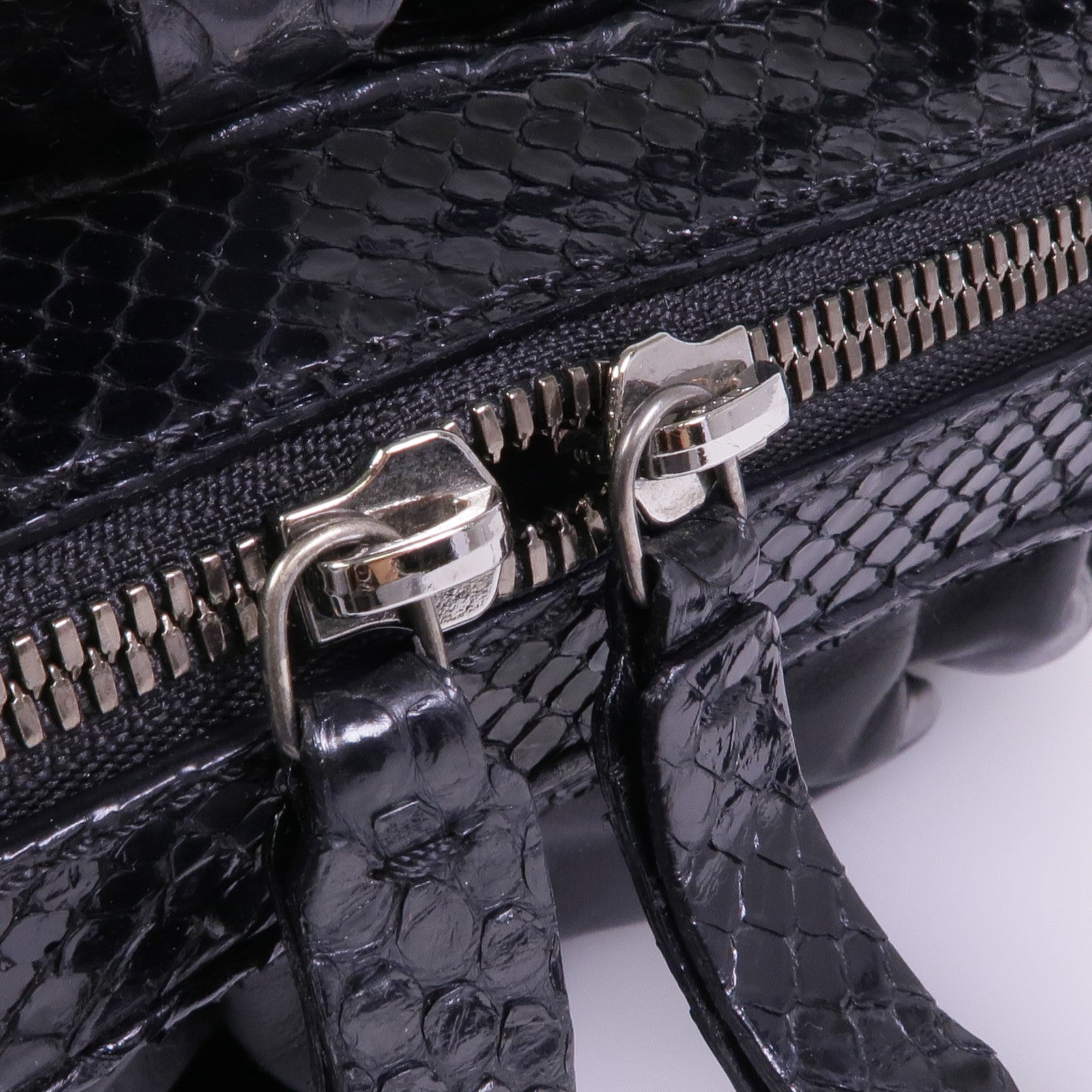 Valentino 牛皮皮革/蛇皮皮革Hand Bag手挽袋