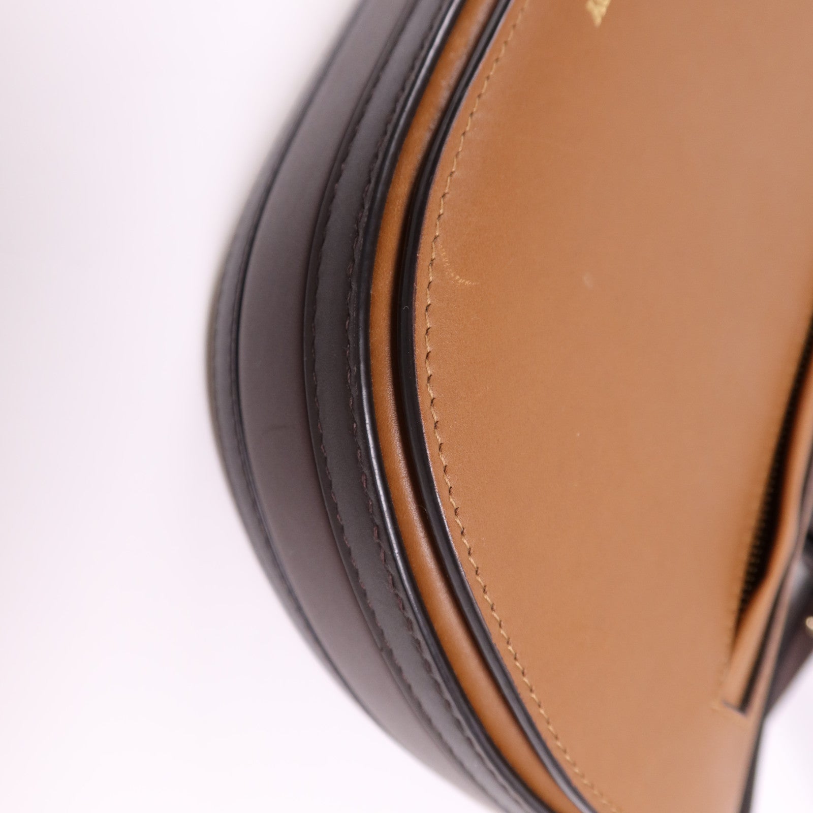 BURBERRY 【激減優惠】牛皮皮革Olympia Small Bag金扣肩背袋