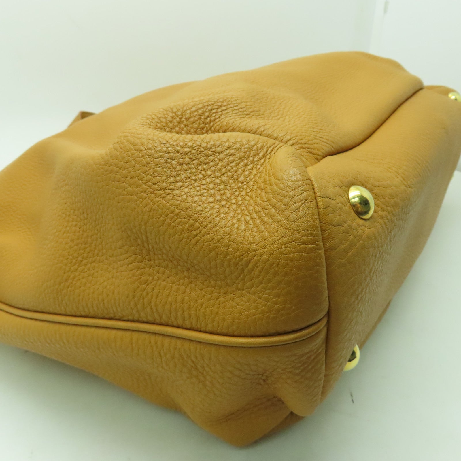 Miu Miu 【激減優惠】牛皮皮革Shoulder Bag金扣手挽肩背兩用袋啡色