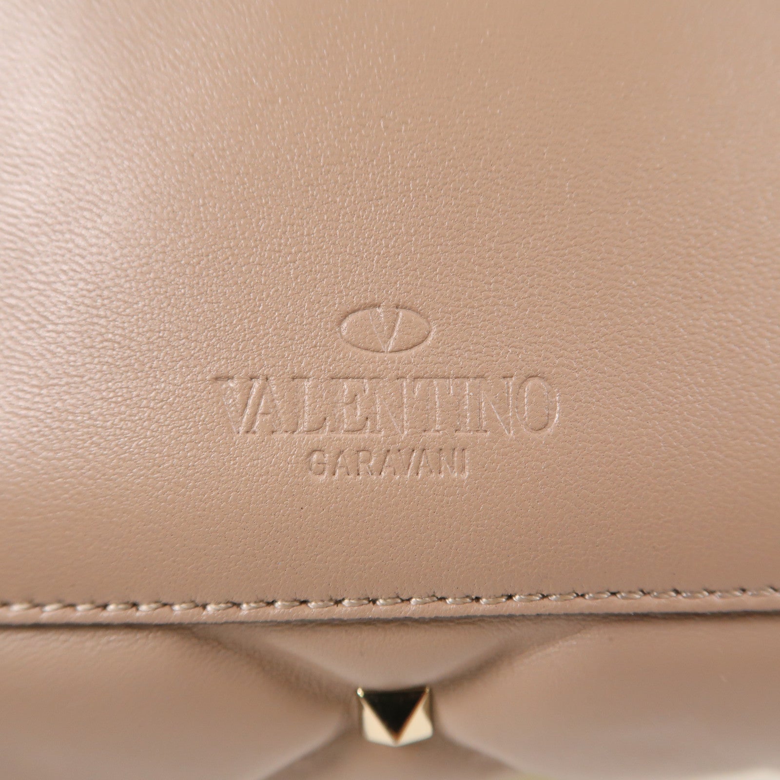 Valentino 牛皮皮革2 Way Bag金扣手挽肩背兩用袋米色/淺褐色