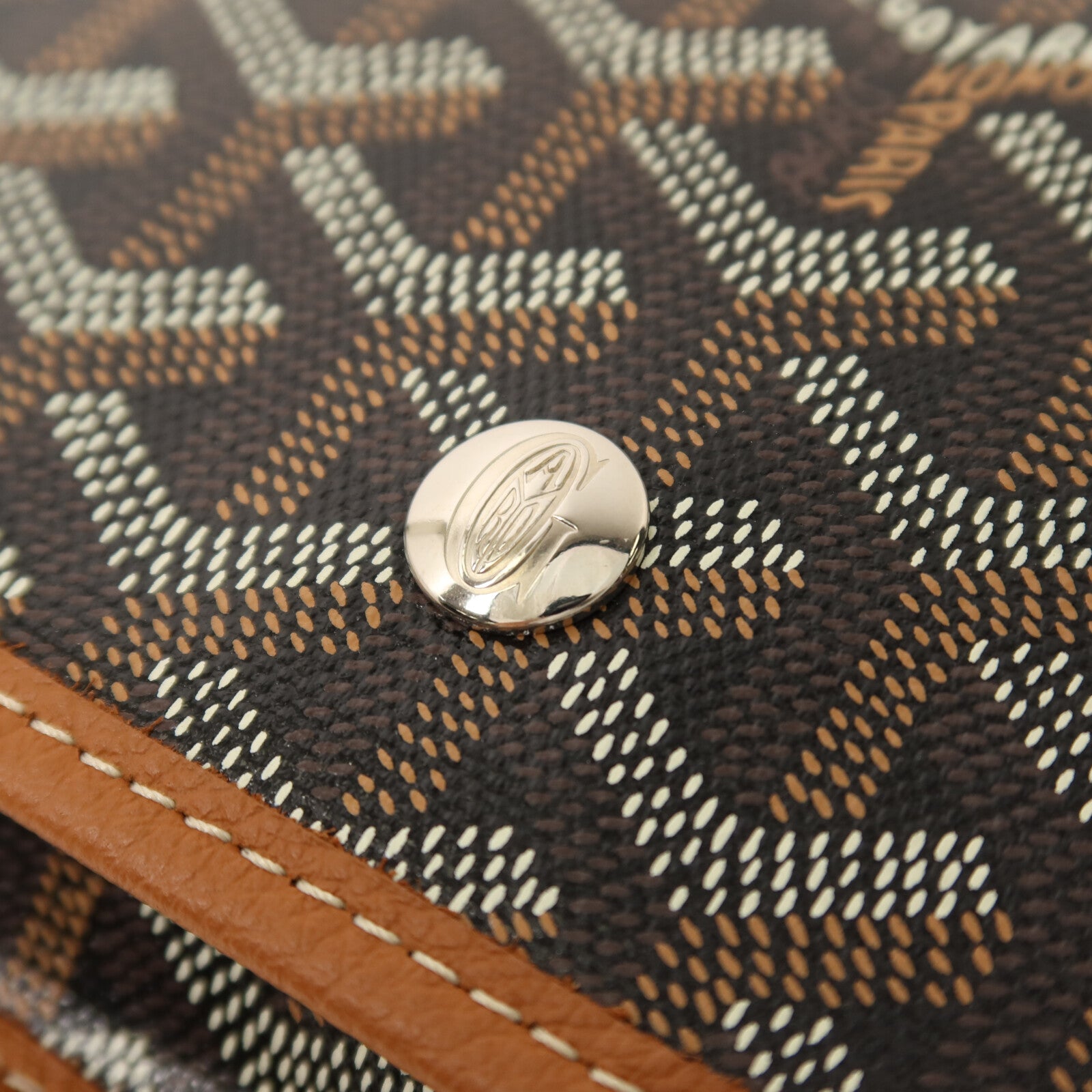 GOYARD 塗層帆布Plumet Pocket Wallet銀扣肩背袋