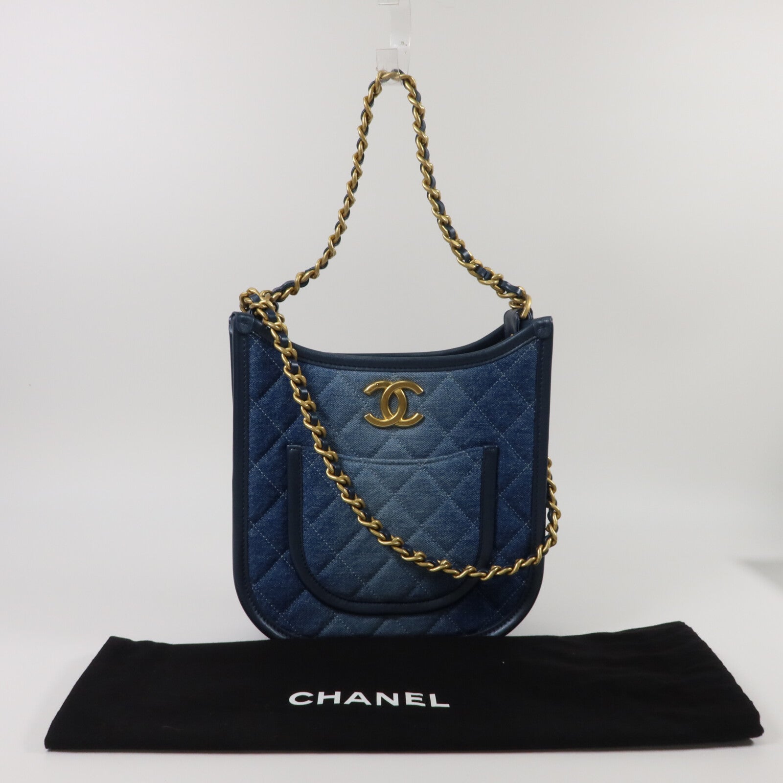 CHANEL 牛仔布24S Hobo鏈帶手挽肩背兩用袋