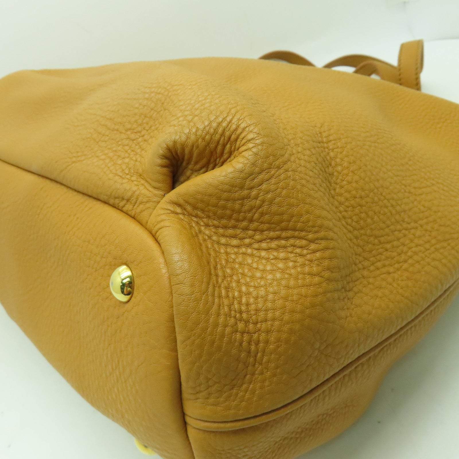 Miu Miu 【激減優惠】牛皮皮革Shoulder Bag金扣手挽肩背兩用袋啡色