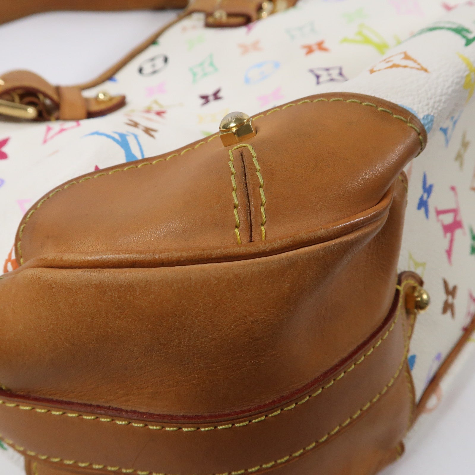 LOUIS VUITTON Monogram Multicolore Greta金扣肩背袋白色