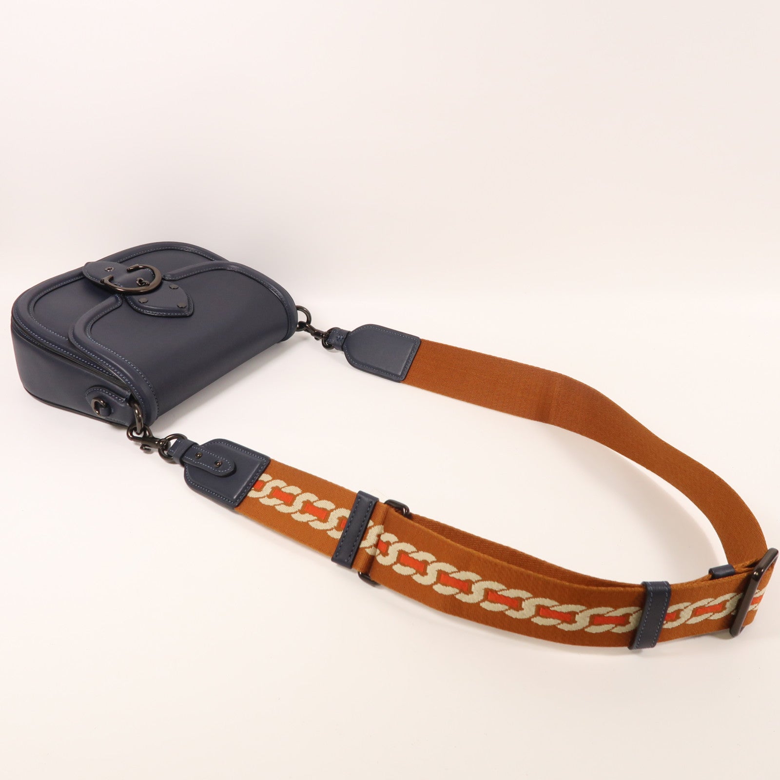 COACH 牛皮皮革Beat Saddle肩背袋