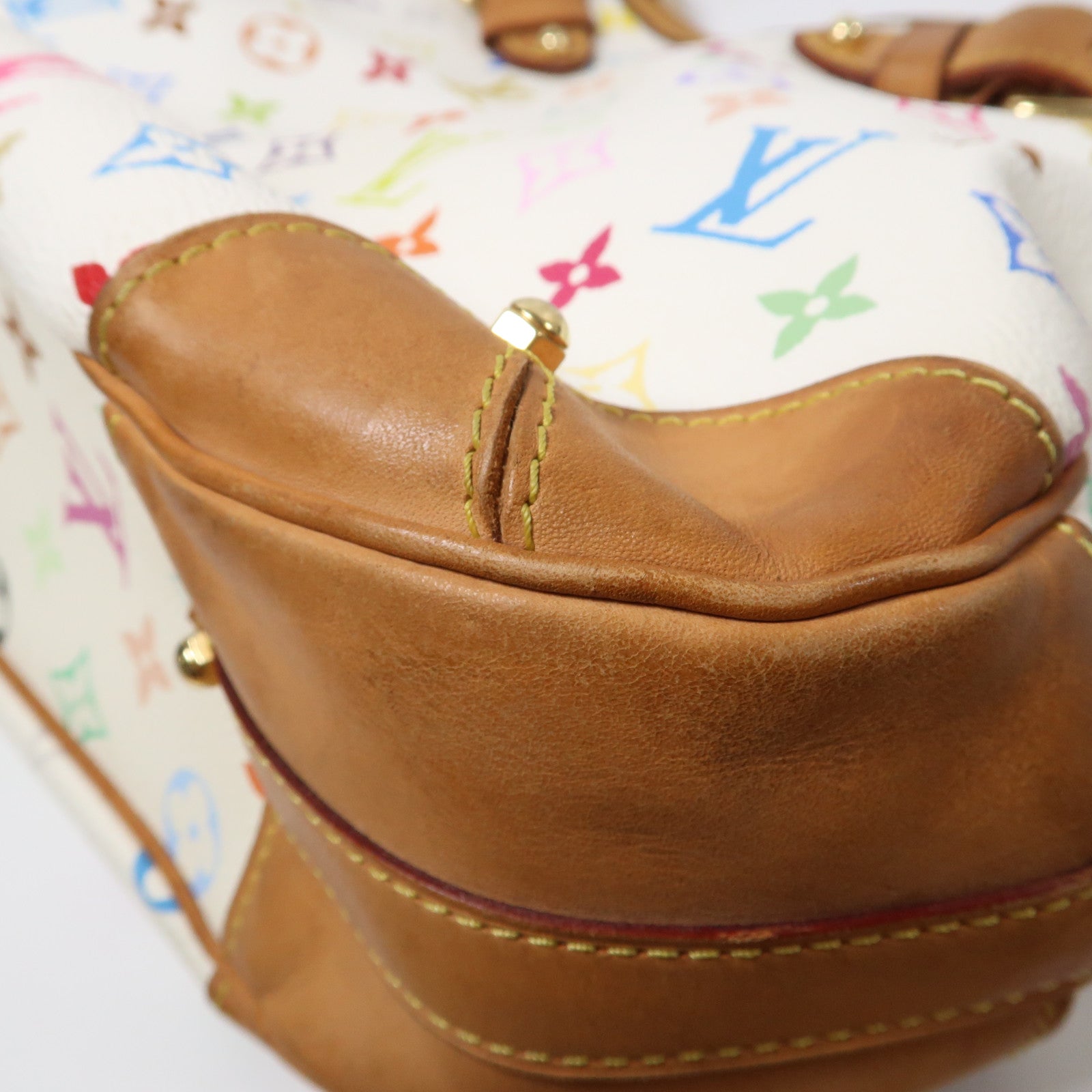 LOUIS VUITTON Monogram Multicolore Greta金扣肩背袋白色