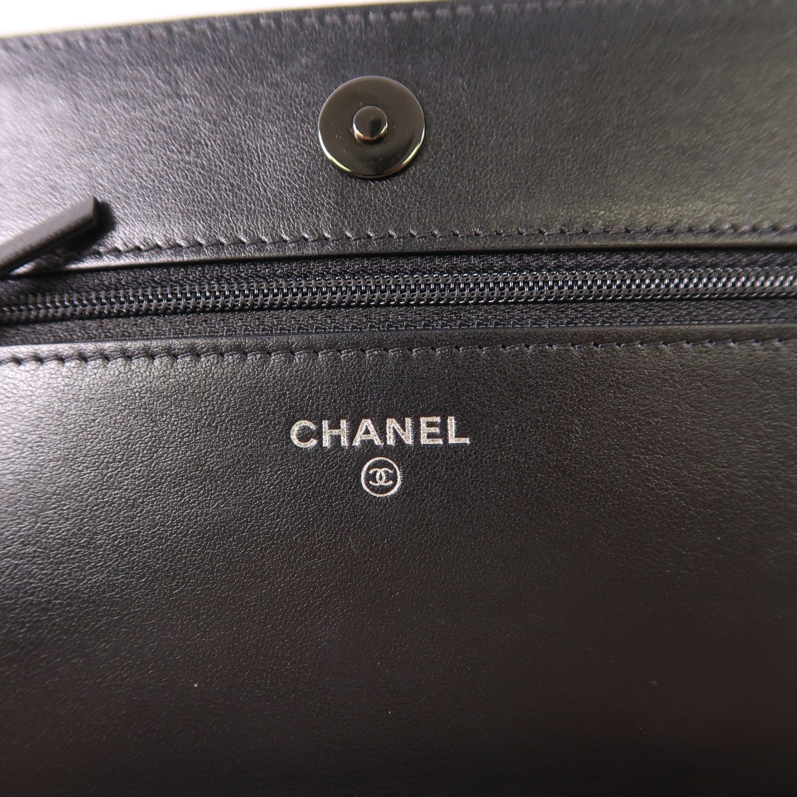 CHANEL 牛皮皮革Gabrielle WOC鏈帶肩背袋