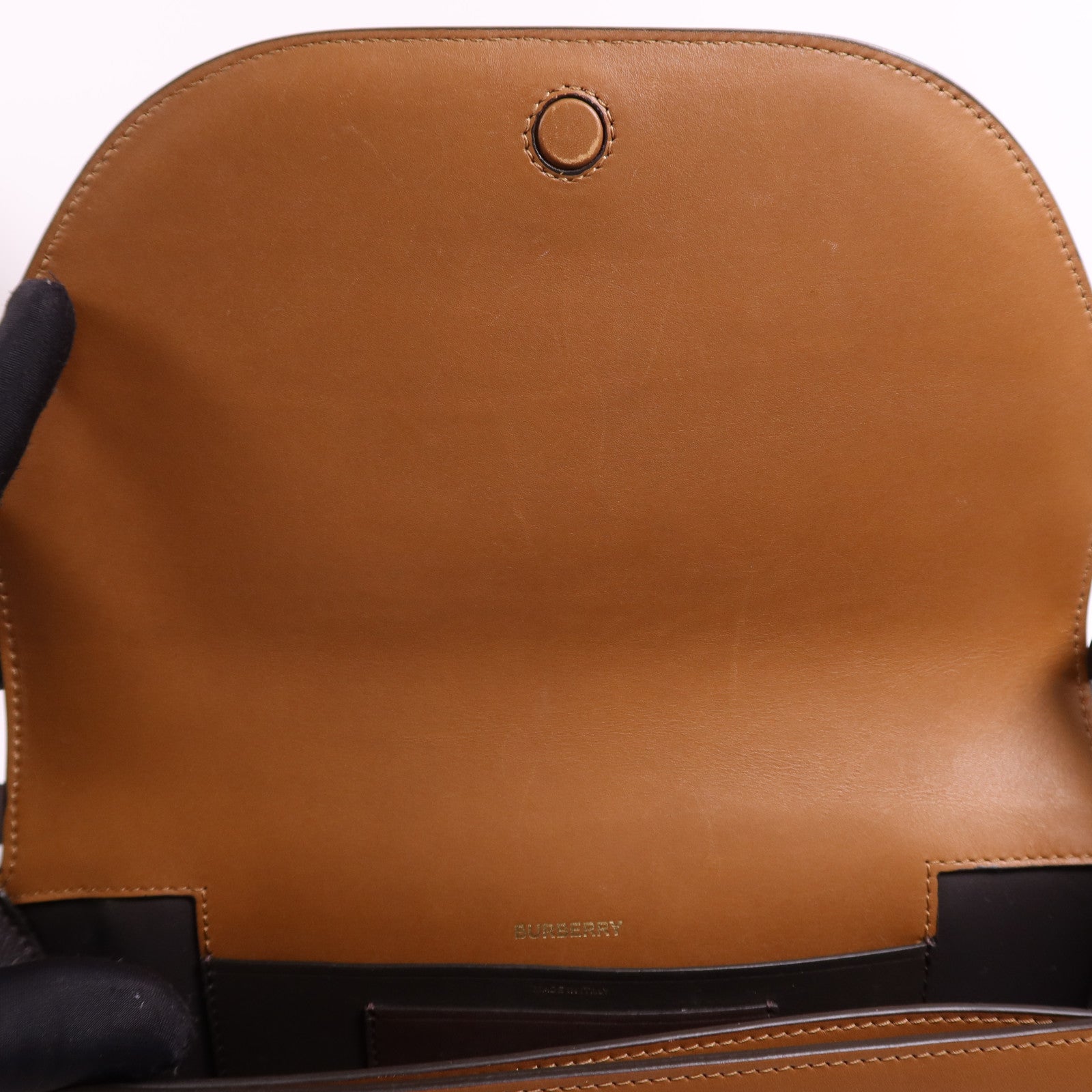 BURBERRY 【激減優惠】牛皮皮革Olympia Small Bag金扣肩背袋