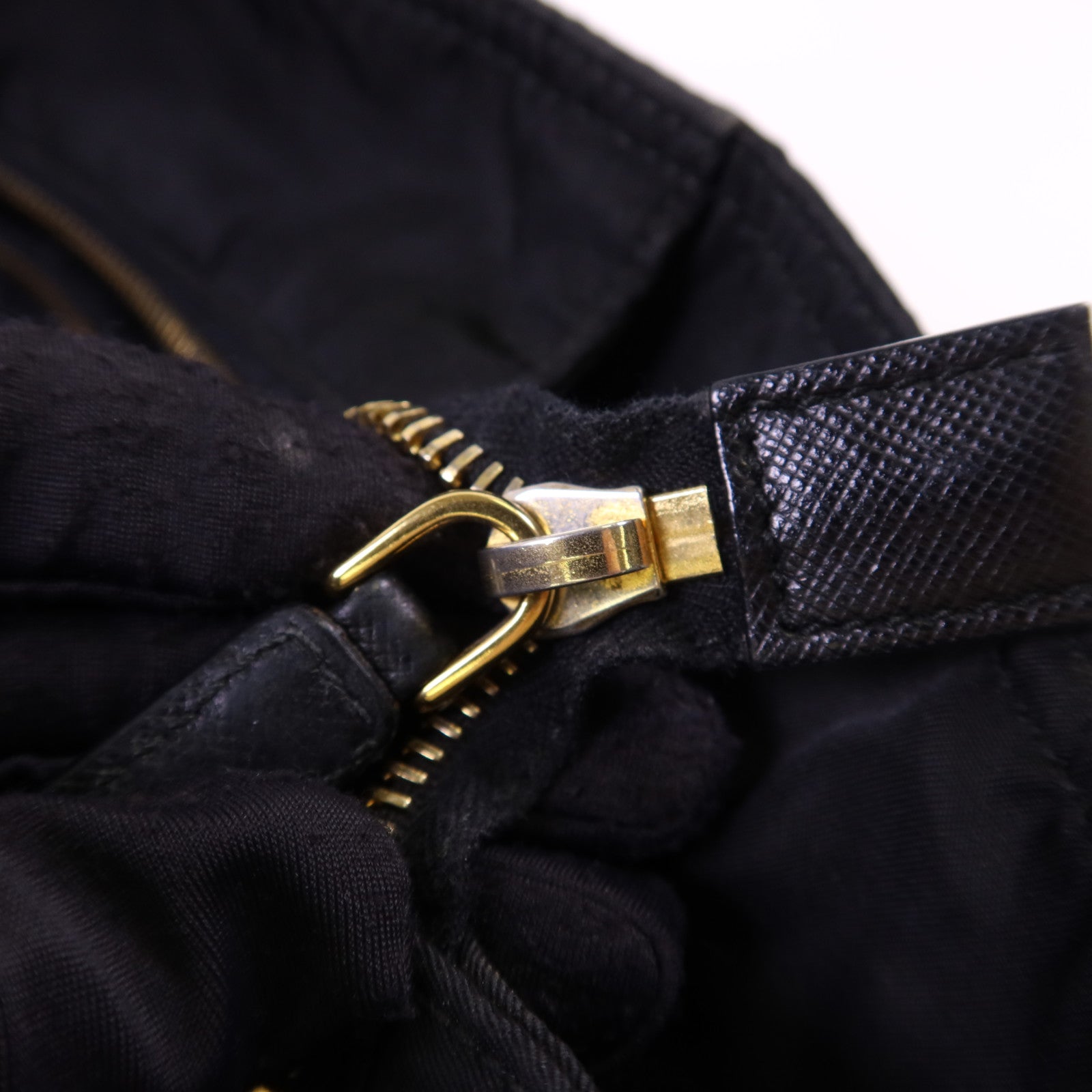 PRADA 尼龍Robot Tote Bag金扣手挽袋1BG052