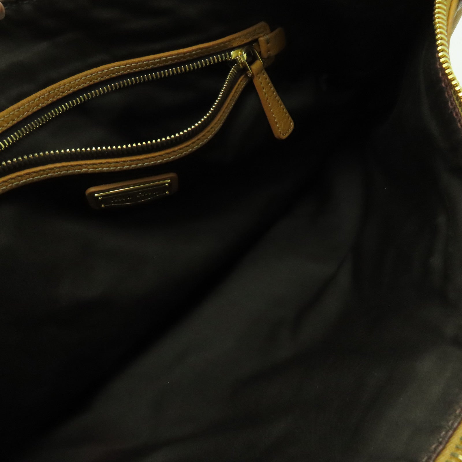 Miu Miu 【激減優惠】牛皮皮革Shoulder Bag金扣手挽肩背兩用袋啡色