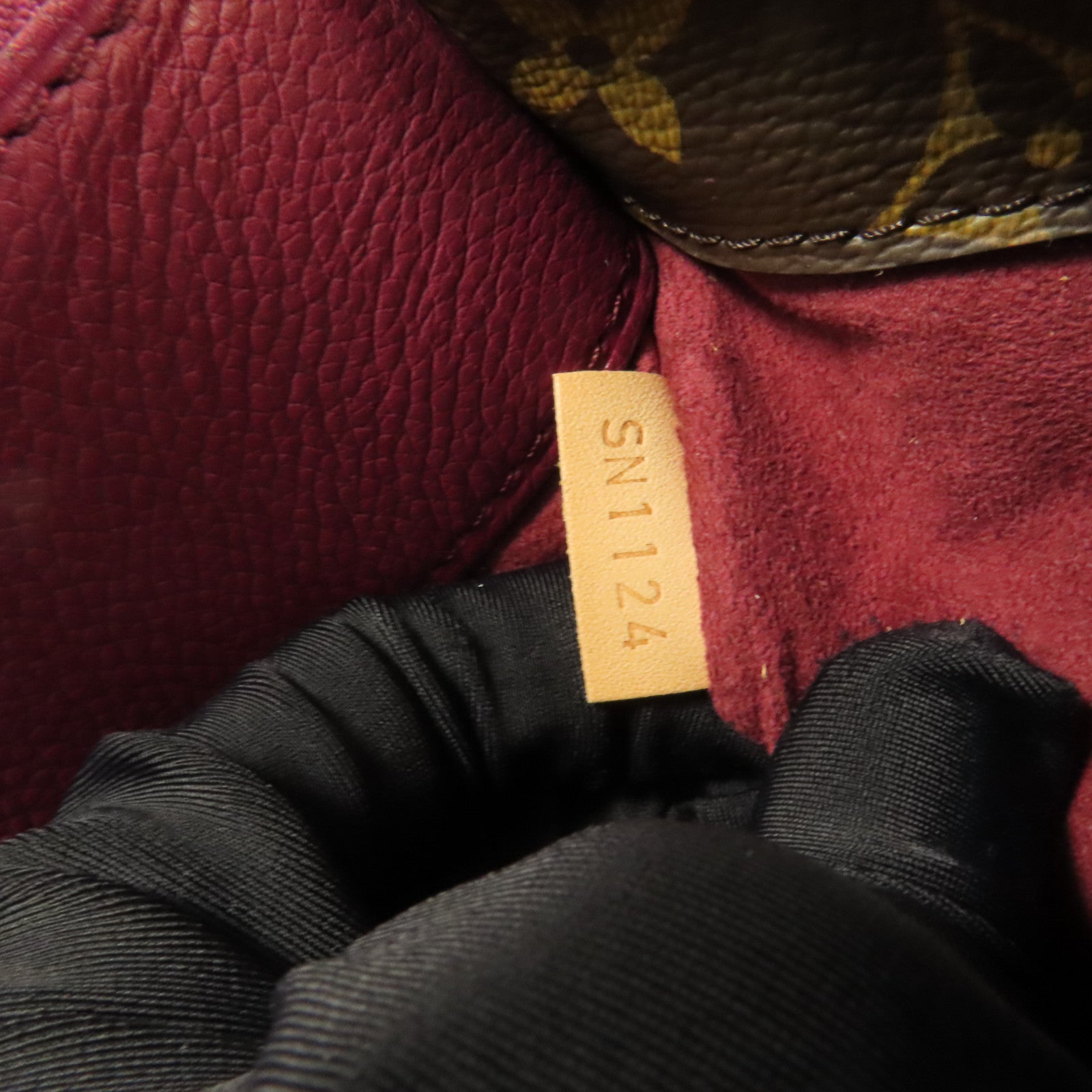 LOUIS VUITTON Monogram Pallas MM金扣手挽肩背兩用袋