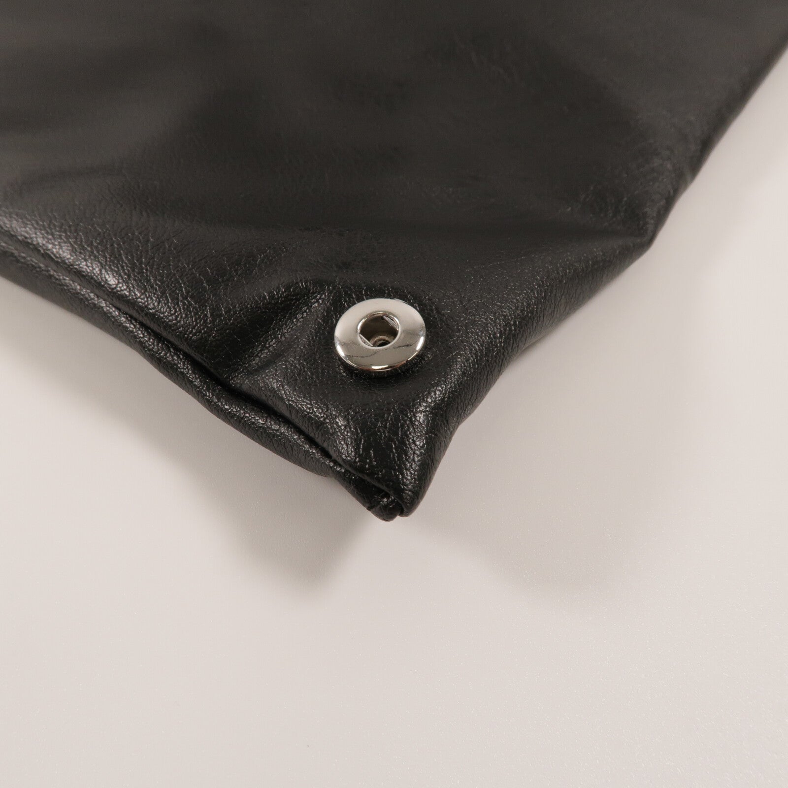 MM6 牛皮皮革MM6 Classic Japanese Bag M肩背袋