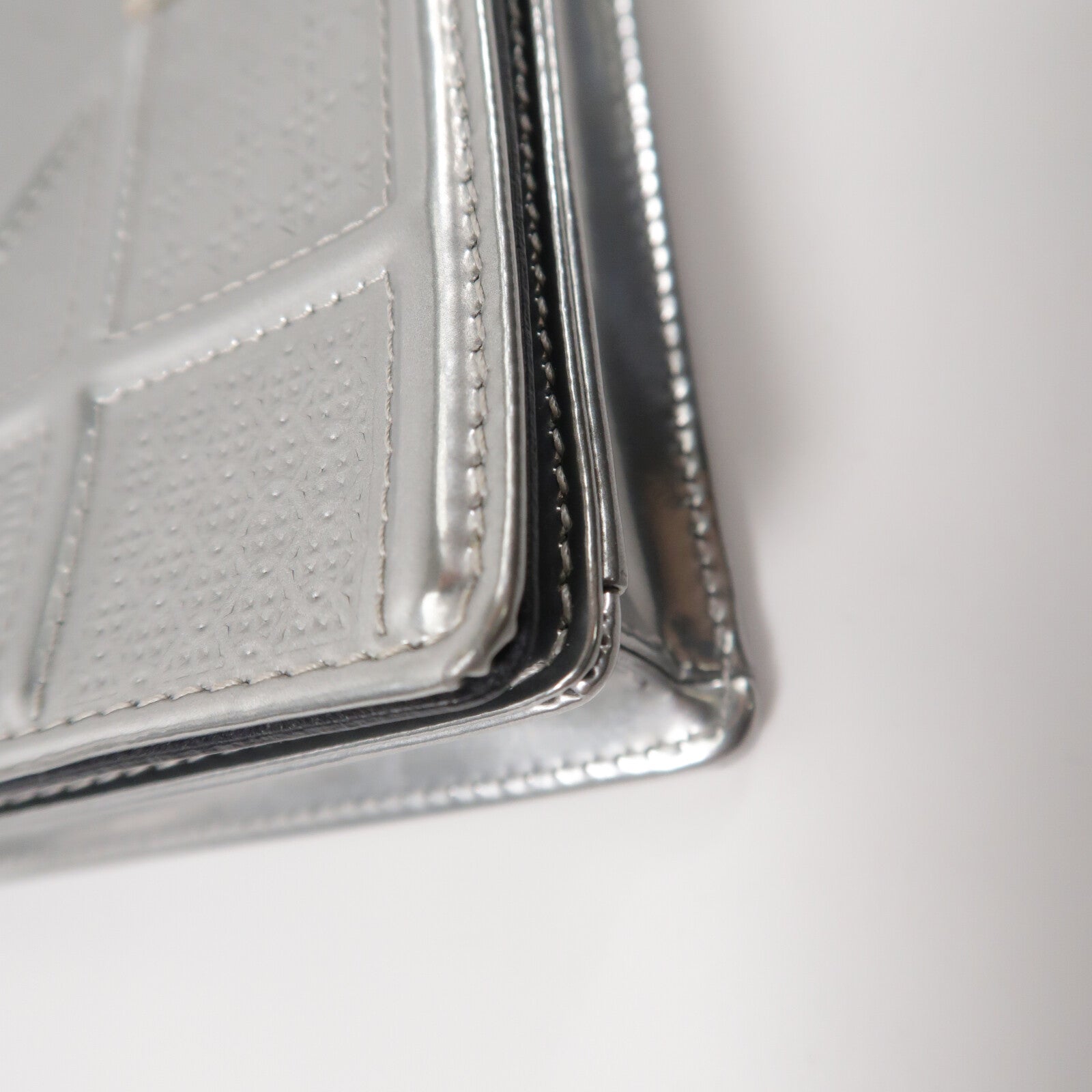 Dior 漆皮皮革Diorama Wallet On Chain鏈帶肩背袋
