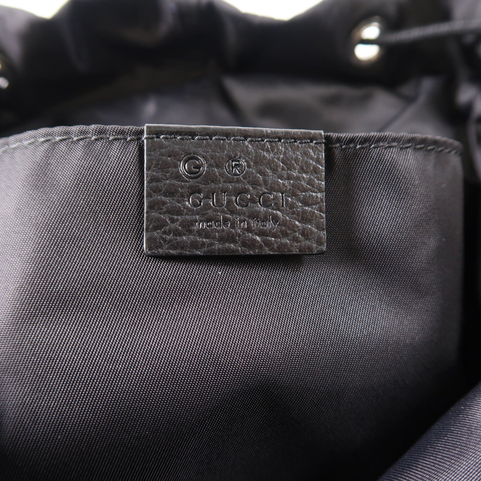 GUCCI 尼龍Backpack銀扣背包黑色