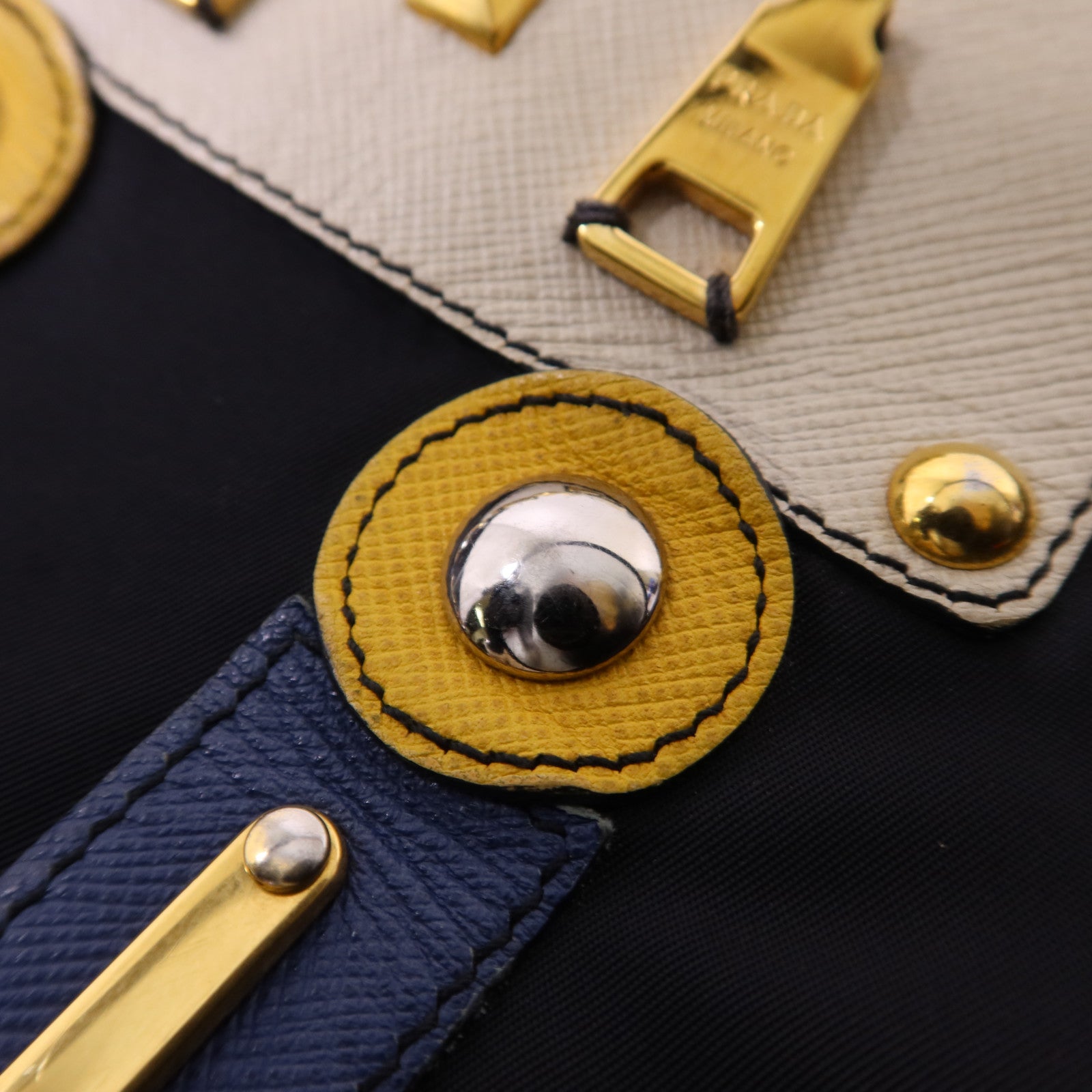 PRADA 尼龍Robot Tote Bag金扣手挽袋1BG052