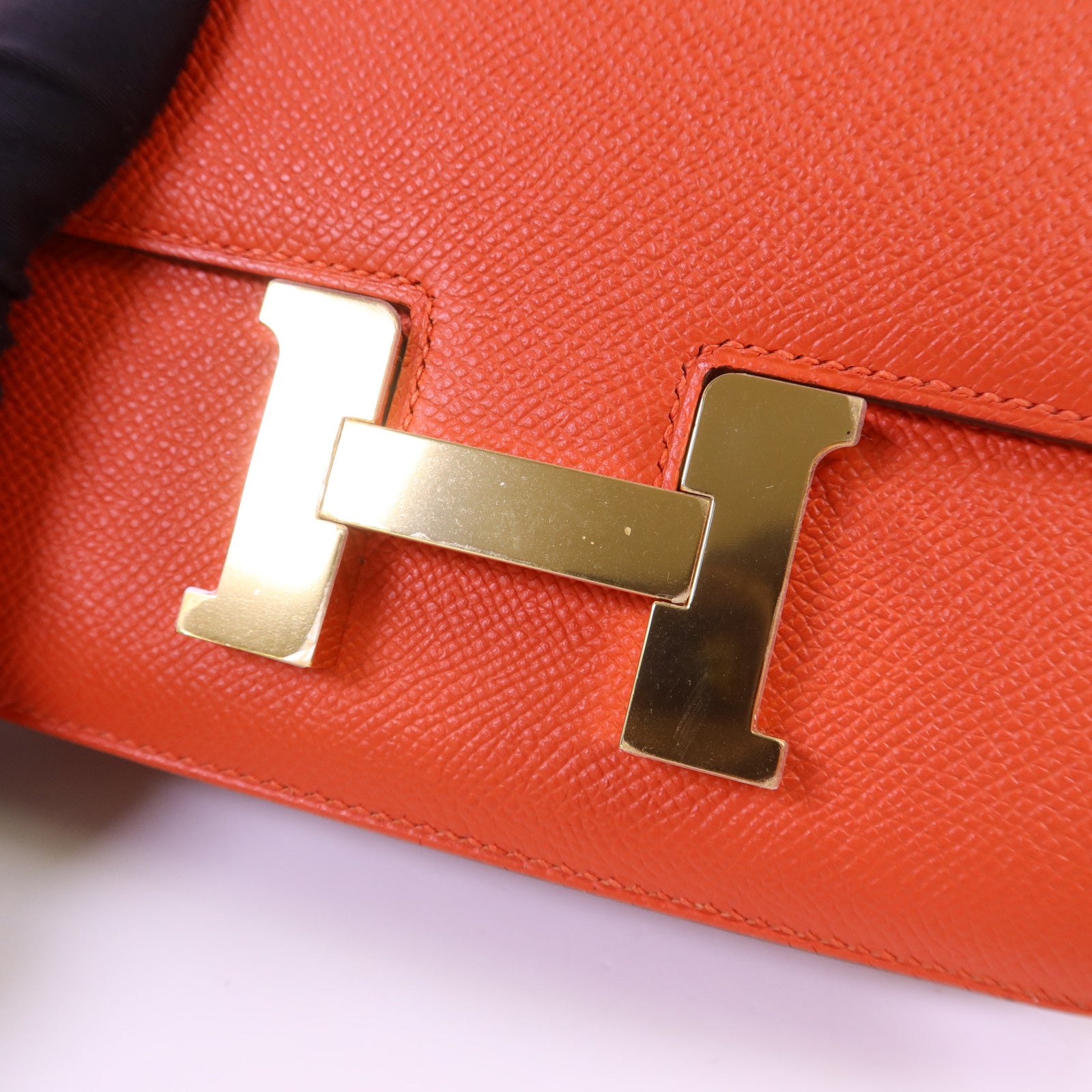 HERMES Epsom皮革Constance Mini金扣肩背袋