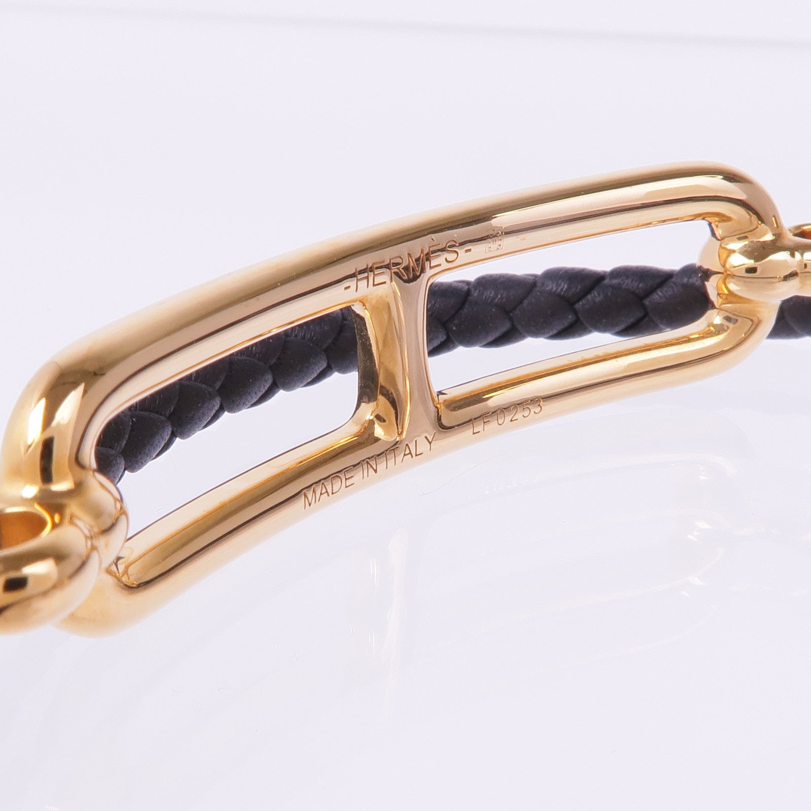 HERMES Swift皮革Roulis Double Tour金扣手帶Noir