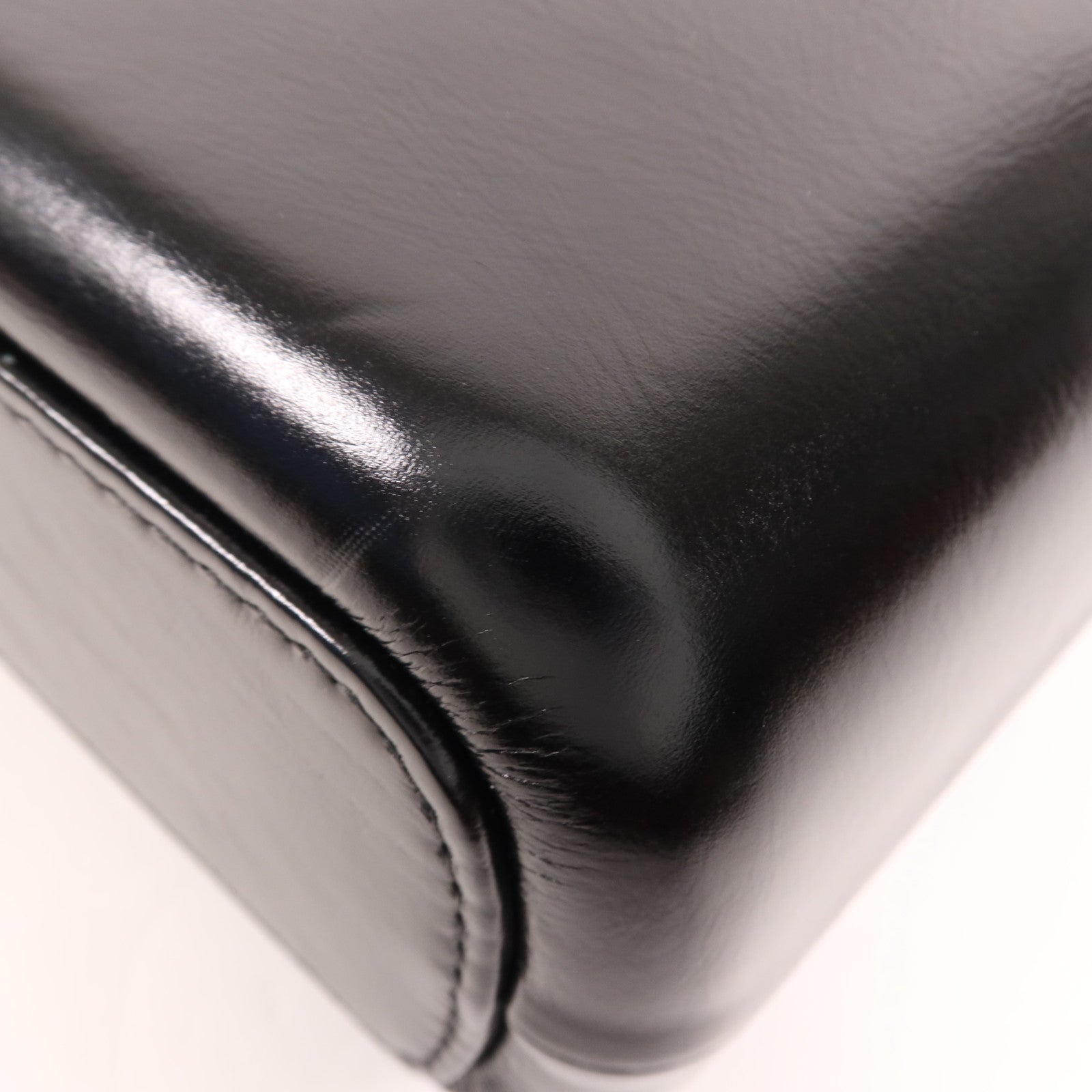 CHANEL 牛皮皮革Gabrielle Large鏈帶肩背袋