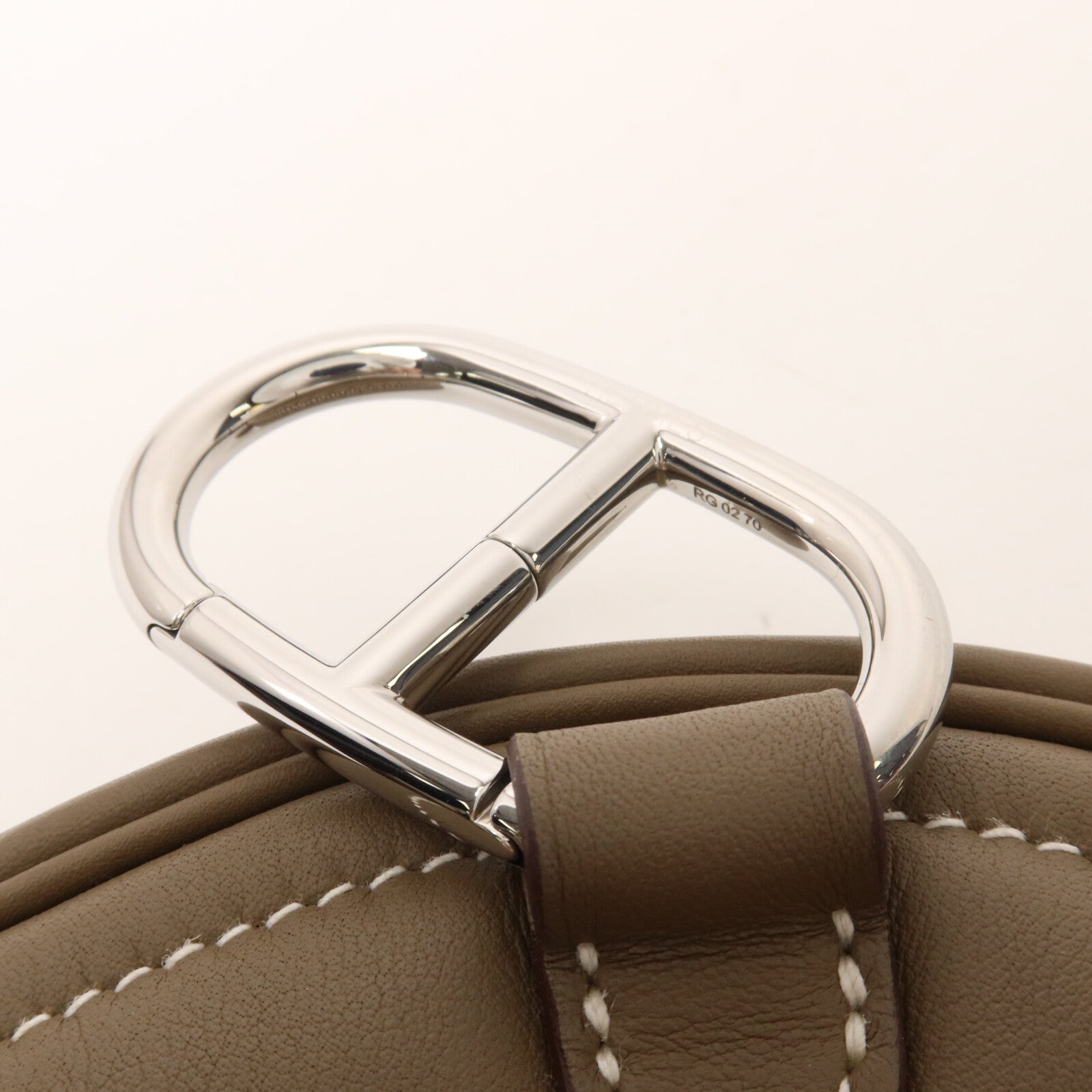 HERMES Swift皮革In The Loop Belt Bag肩背袋Etoupe