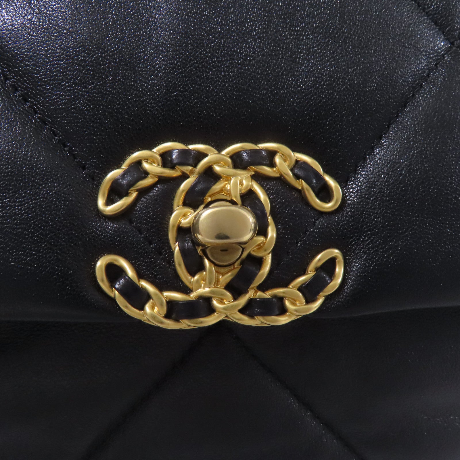 CHANEL CC C19 Large Chain Shoulder Bag Lambskin Leather Black