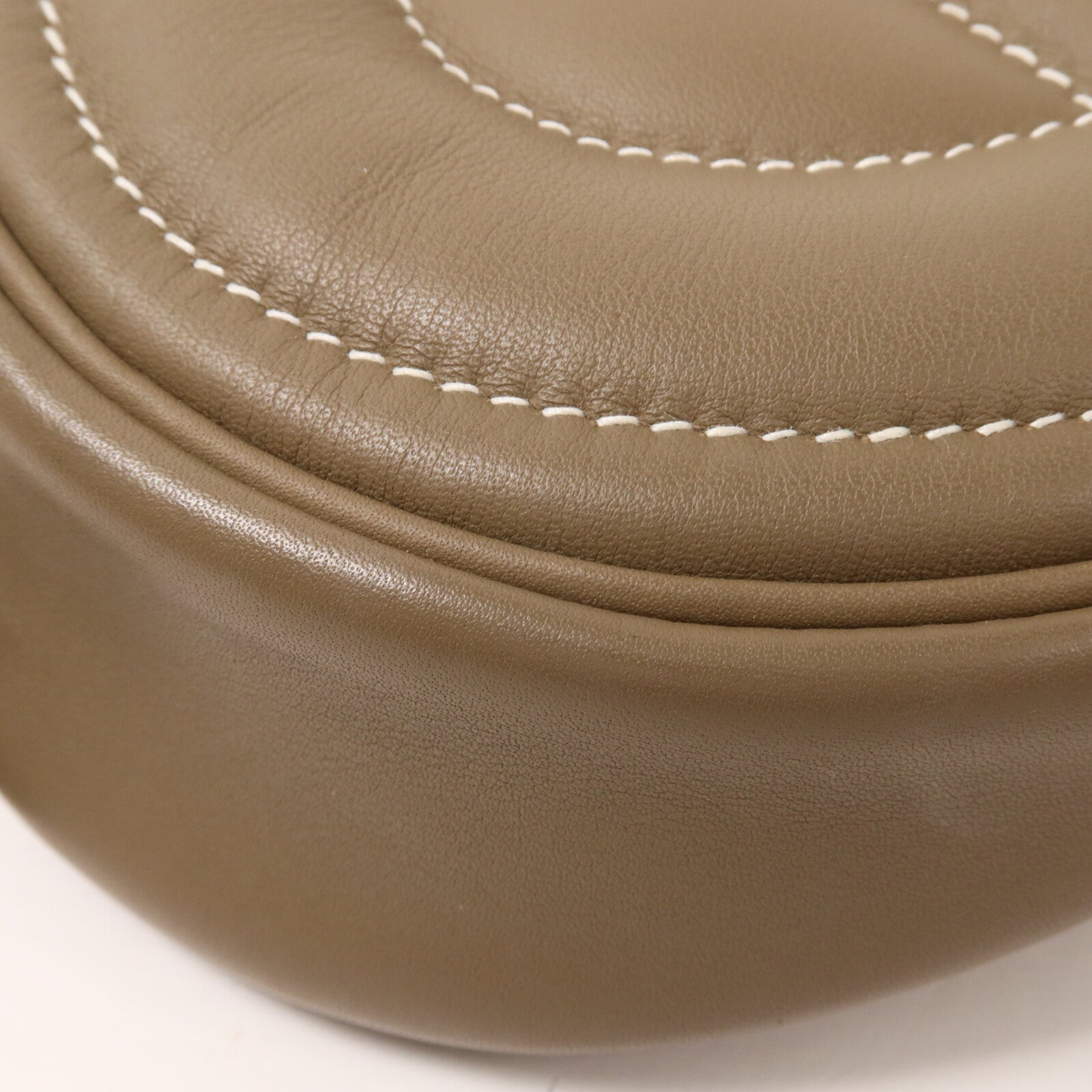 HERMES Swift皮革In The Loop Belt Bag肩背袋Etoupe