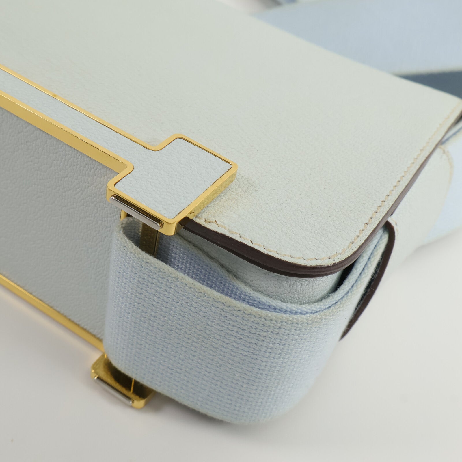 HERMES Chevre皮革Geta肩背袋Blue Brume