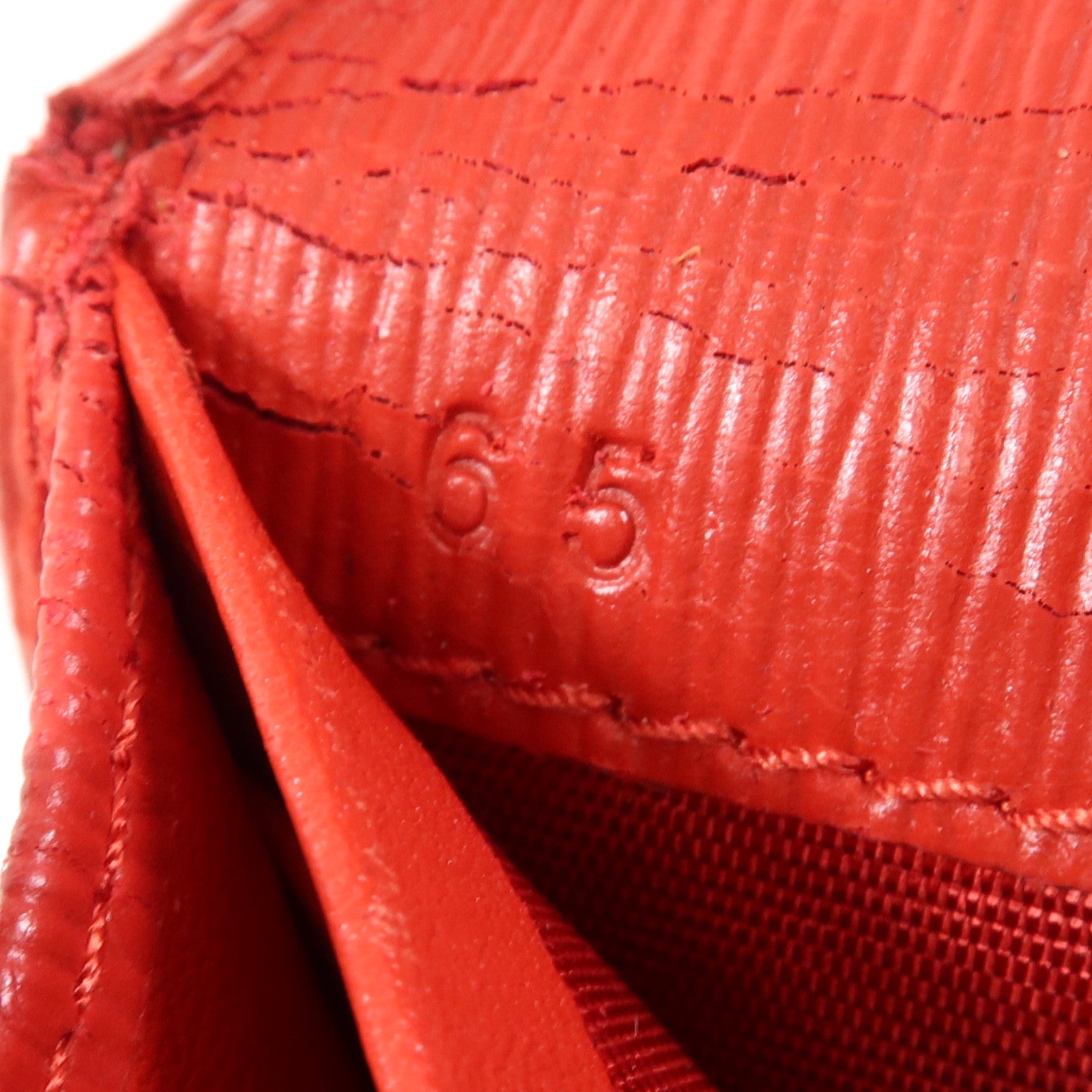PRADA 牛皮皮革Chain Shoulder金扣鏈帶肩背袋