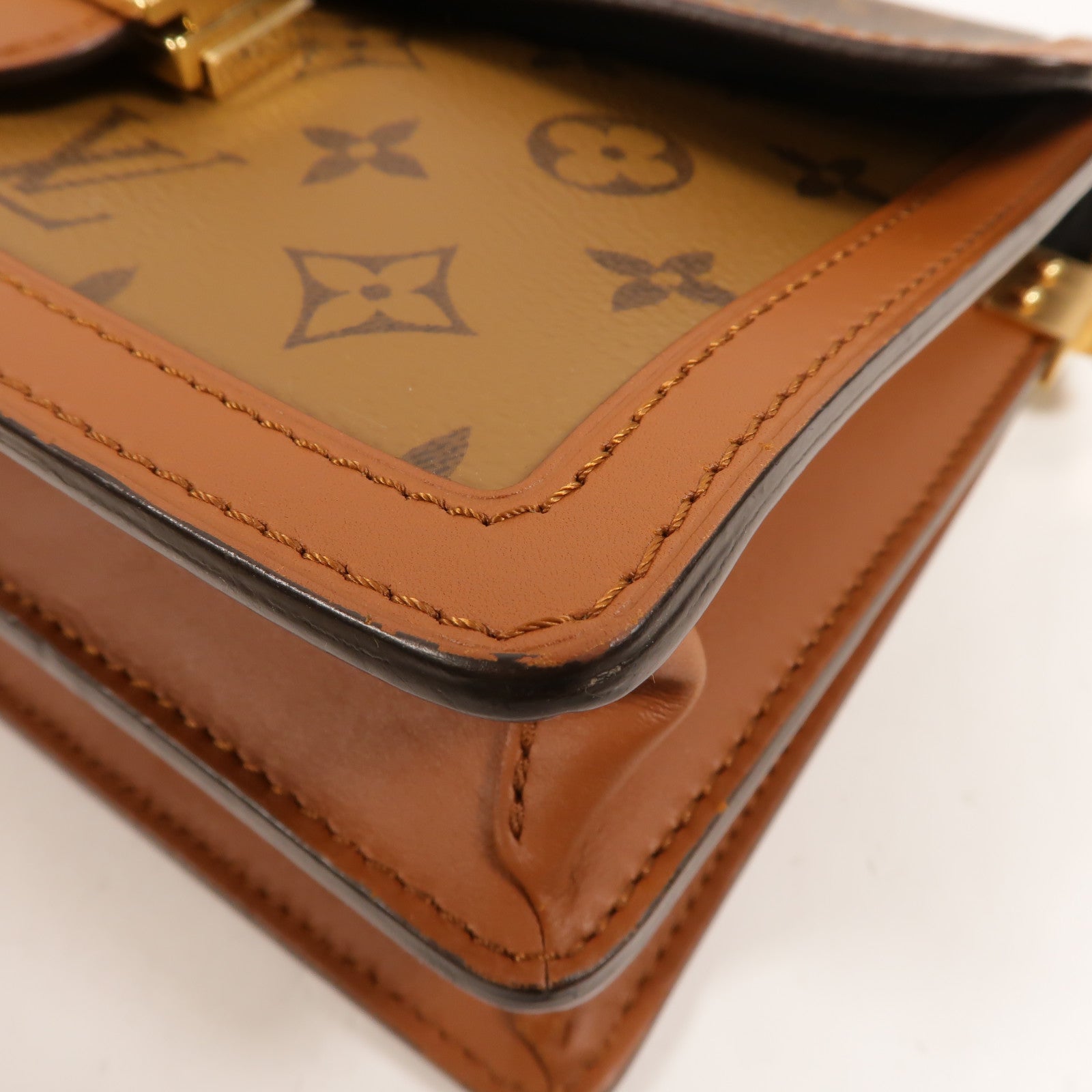 LOUIS VUITTON Monogram Reverse Dauphine MM金扣肩背袋